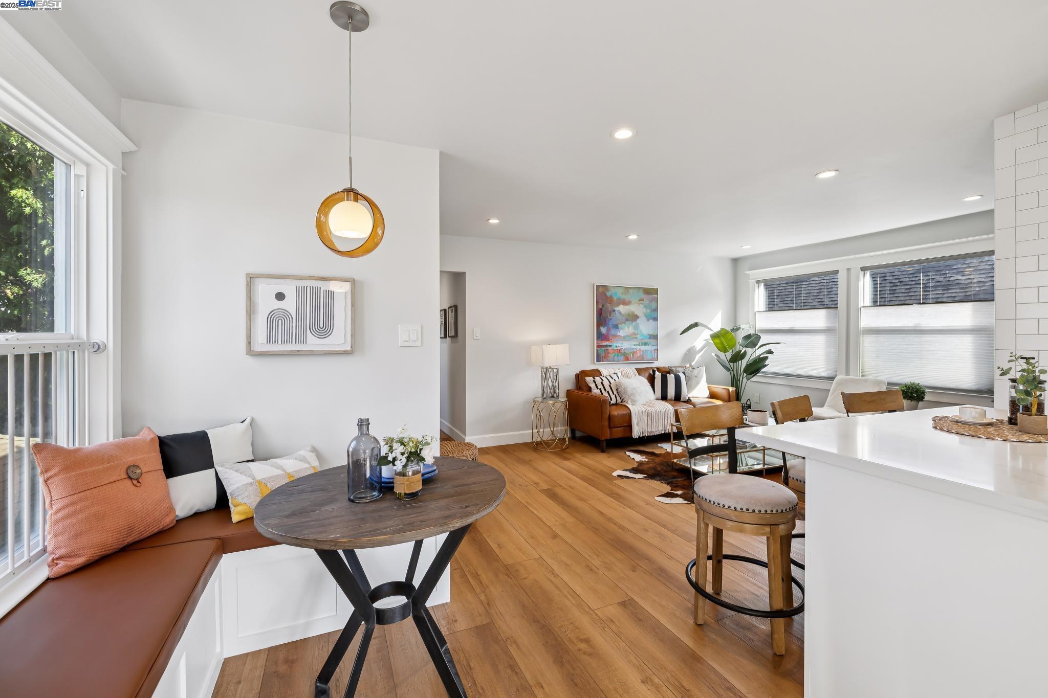 Detail Gallery Image 11 of 50 For 1525 Stanton St, Alameda,  CA 94501 - 4 Beds | 2 Baths