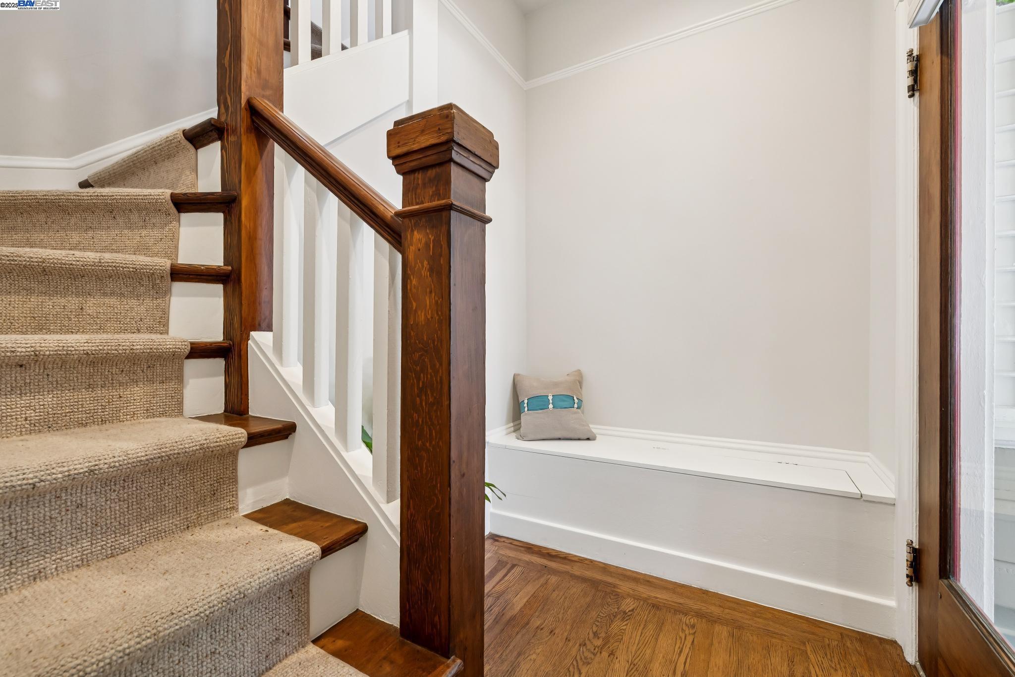 Detail Gallery Image 4 of 50 For 1525 Stanton St, Alameda,  CA 94501 - – Beds | – Baths
