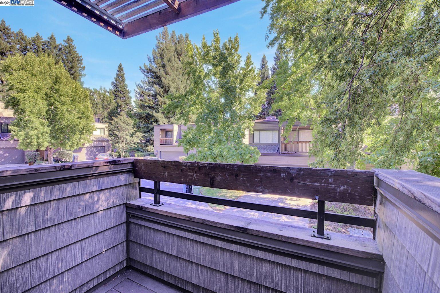 Detail Gallery Image 40 of 47 For 1940 Everidge Ct, Walnut Creek,  CA 94597 - 4 Beds | 2/1 Baths