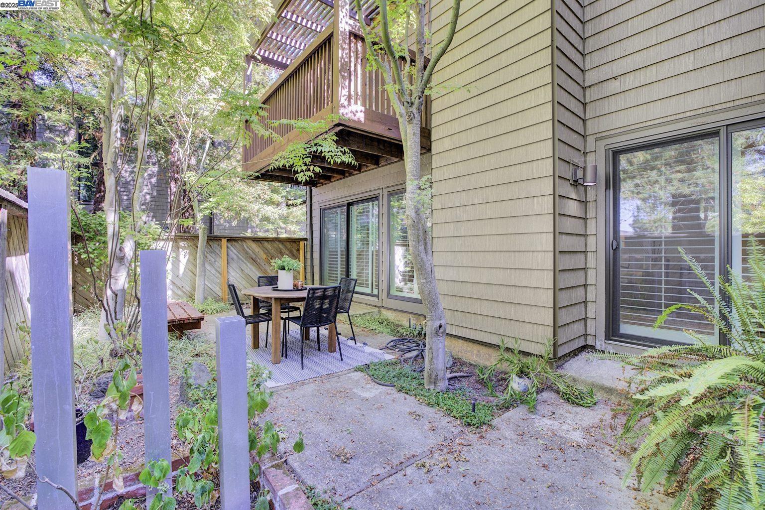 Detail Gallery Image 42 of 47 For 1940 Everidge Ct, Walnut Creek,  CA 94597 - 4 Beds | 2/1 Baths