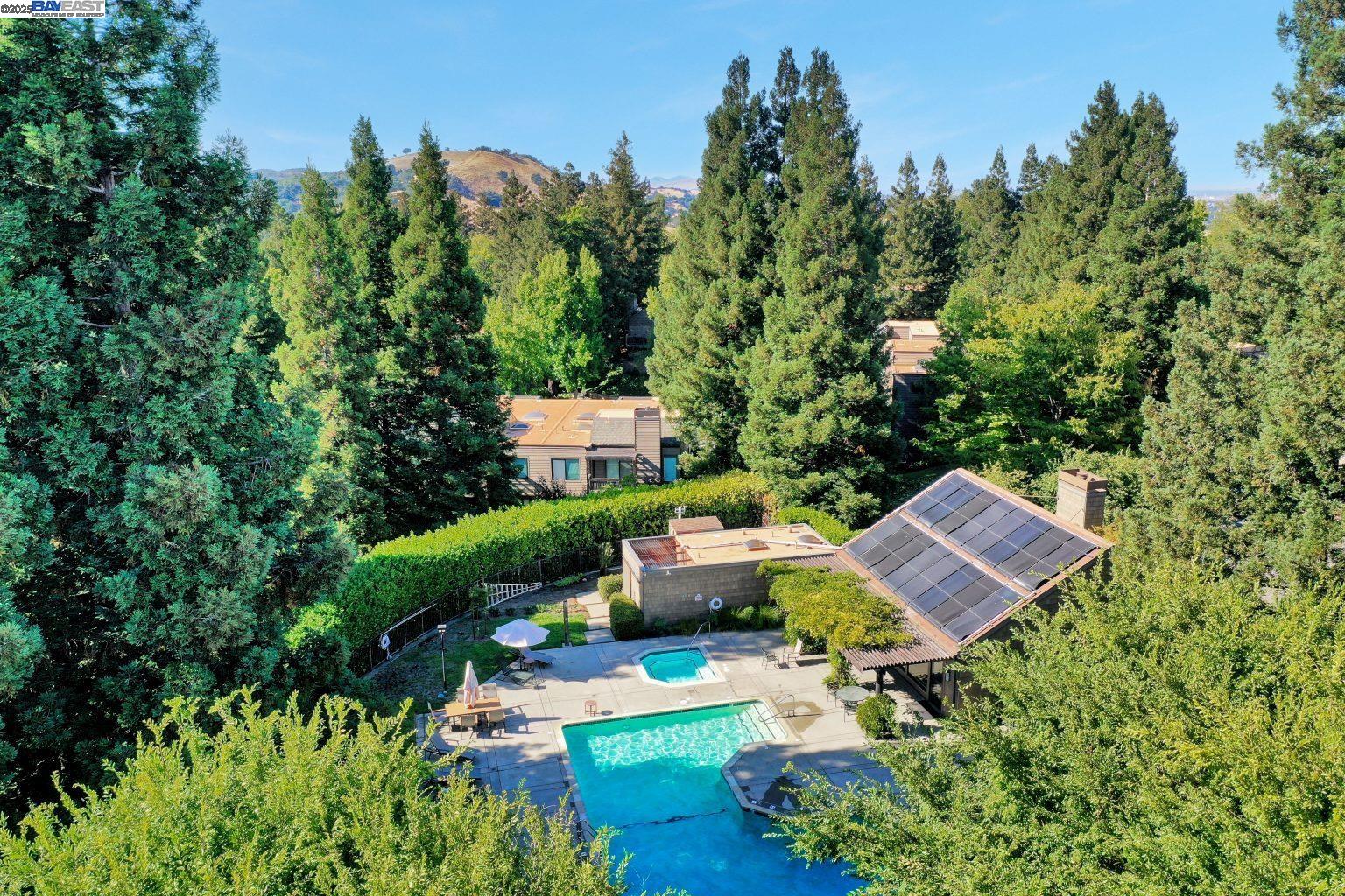 Detail Gallery Image 44 of 47 For 1940 Everidge Ct, Walnut Creek,  CA 94597 - 4 Beds | 2/1 Baths