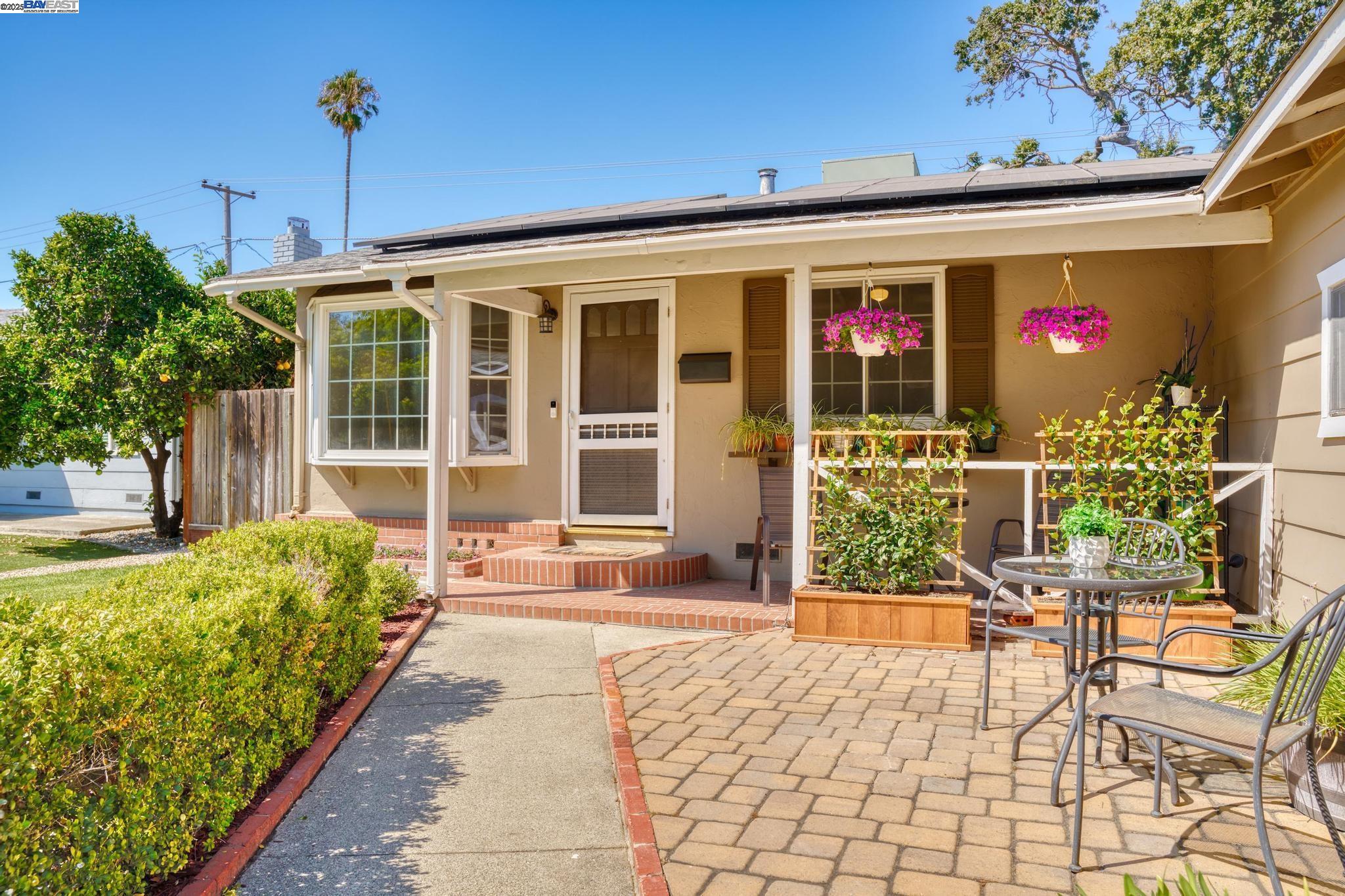 Detail Gallery Image 12 of 43 For 4749 Montreal Dr, San Jose,  CA 95130 - 4 Beds | 2 Baths