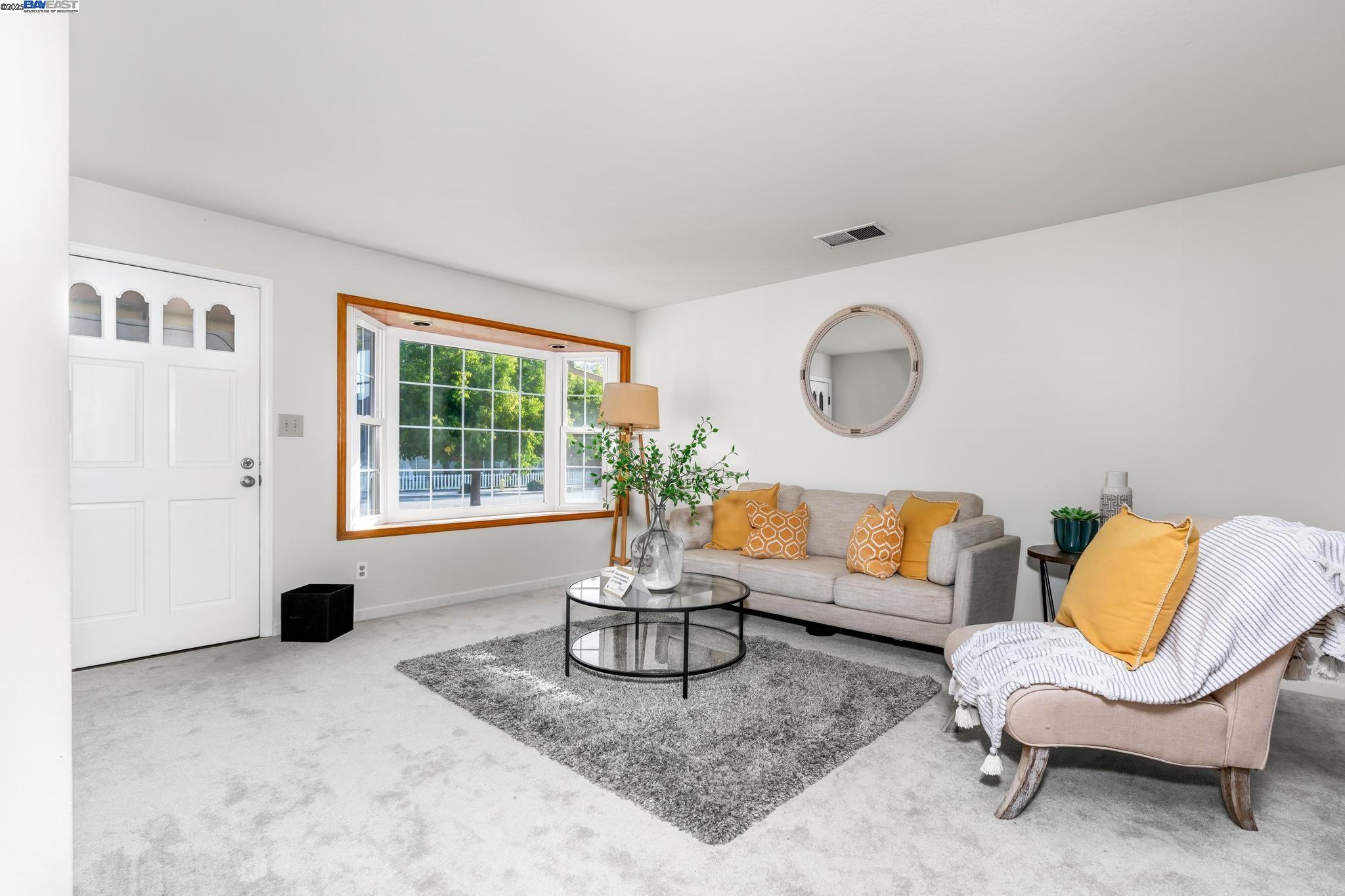 Detail Gallery Image 15 of 43 For 4749 Montreal Dr, San Jose,  CA 95130 - 4 Beds | 2 Baths