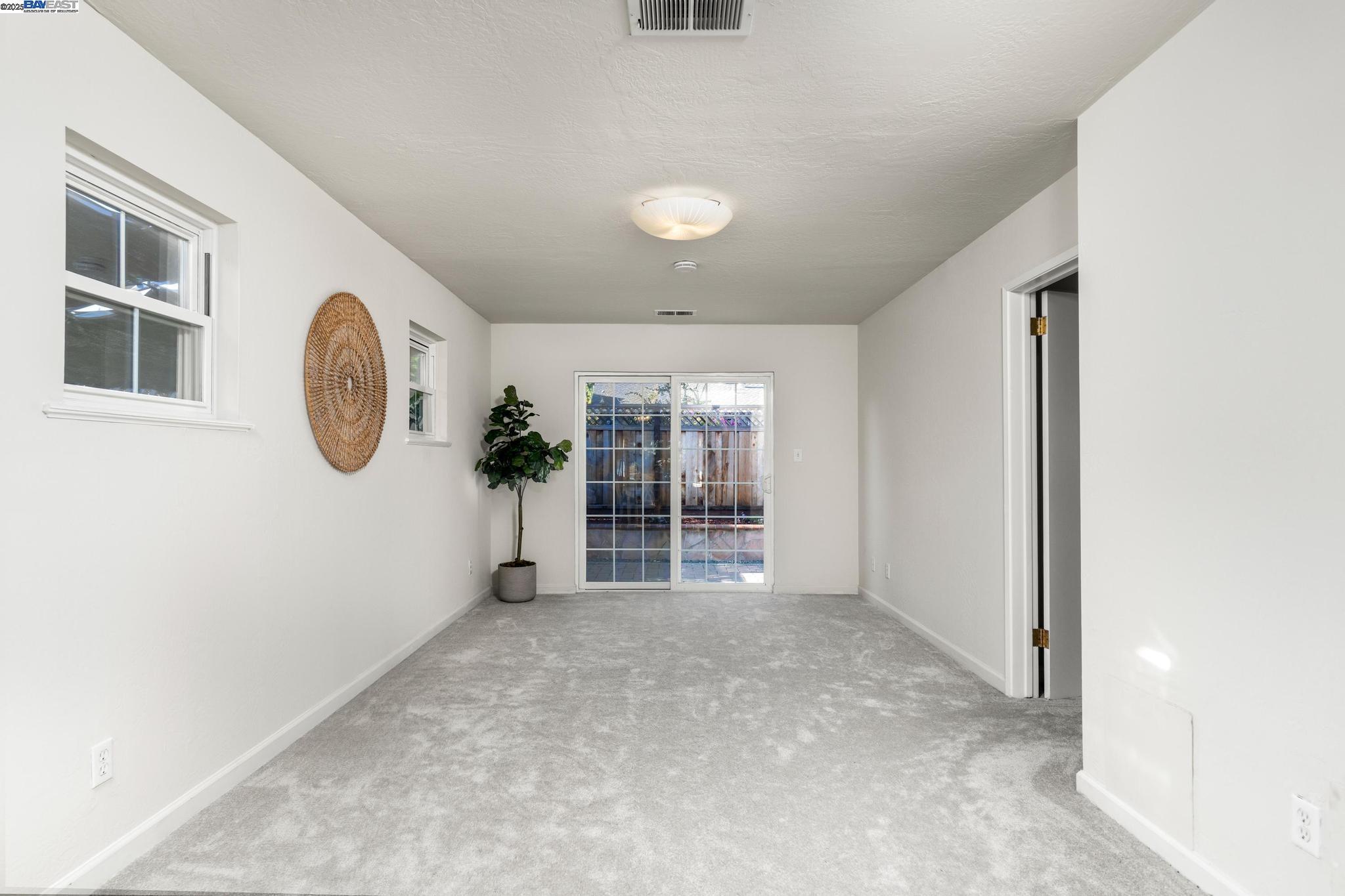 Detail Gallery Image 21 of 43 For 4749 Montreal Dr, San Jose,  CA 95130 - 4 Beds | 2 Baths