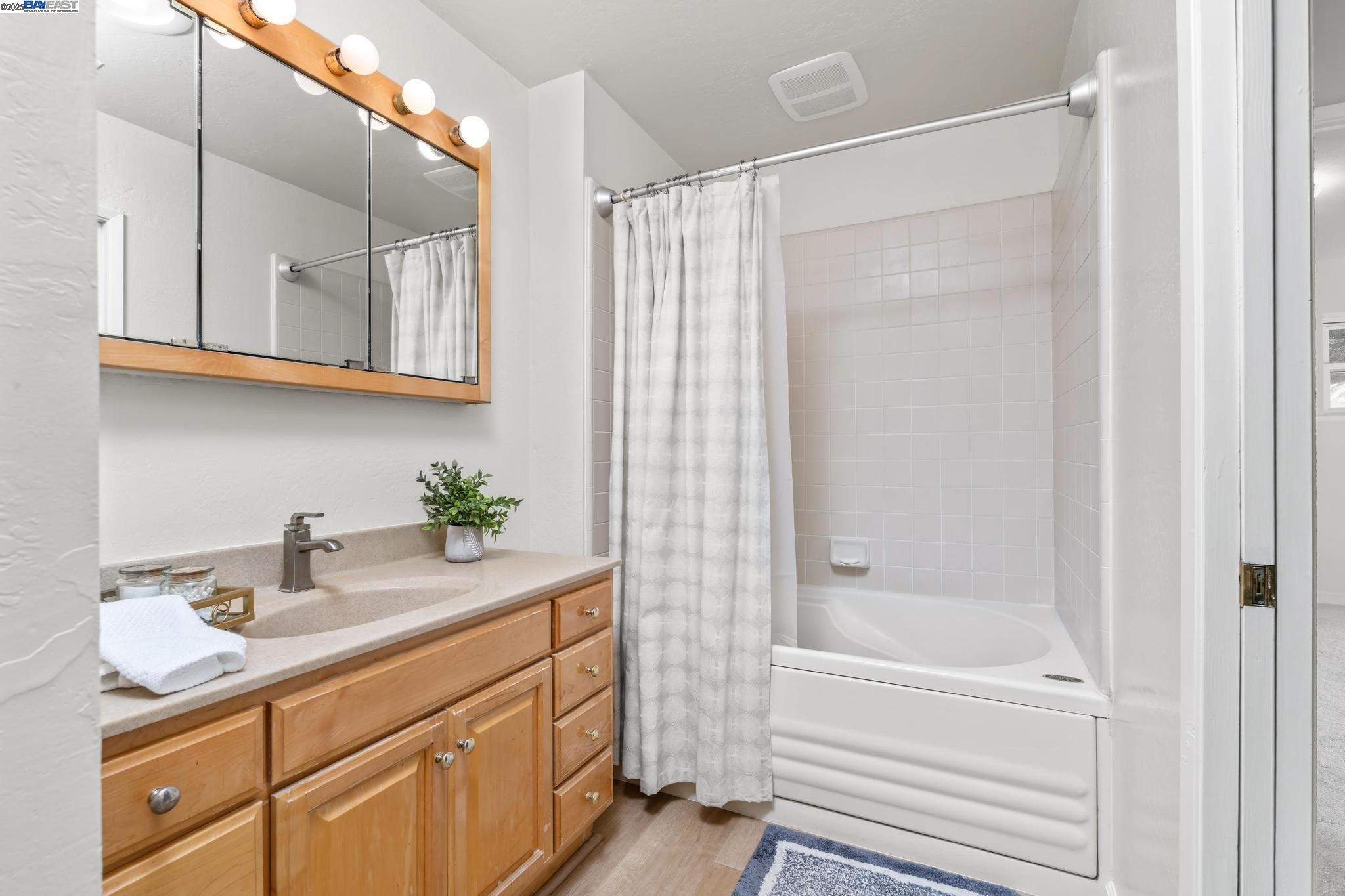Detail Gallery Image 25 of 43 For 4749 Montreal Dr, San Jose,  CA 95130 - 4 Beds | 2 Baths