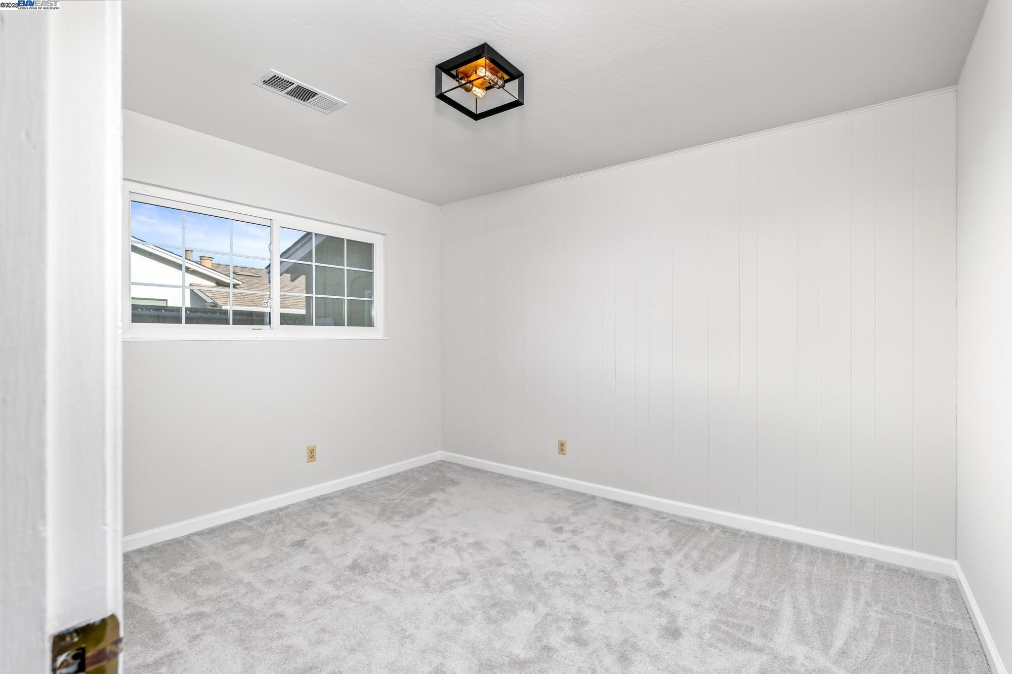 Detail Gallery Image 29 of 43 For 4749 Montreal Dr, San Jose,  CA 95130 - 4 Beds | 2 Baths