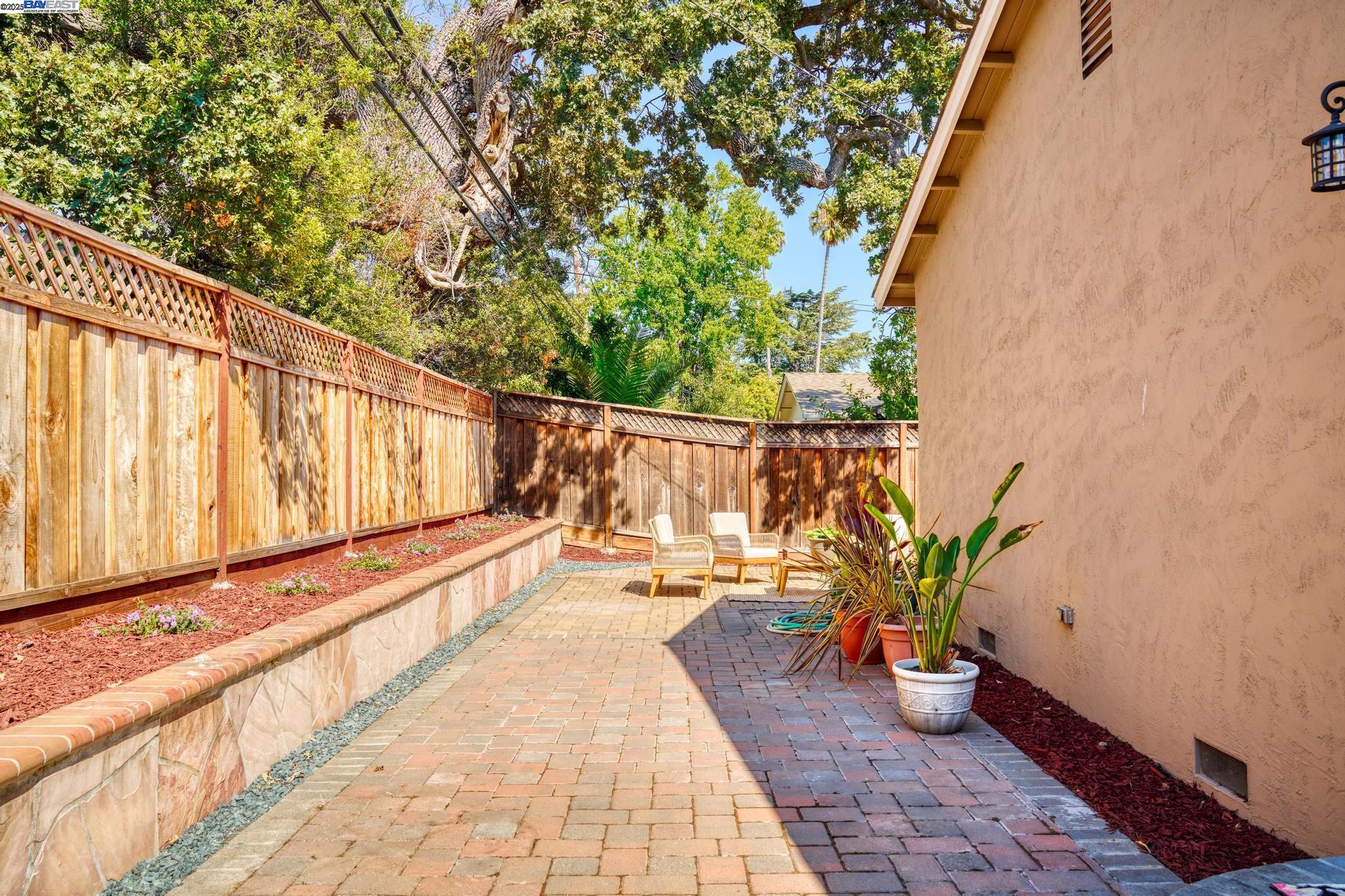 Detail Gallery Image 34 of 43 For 4749 Montreal Dr, San Jose,  CA 95130 - 4 Beds | 2 Baths
