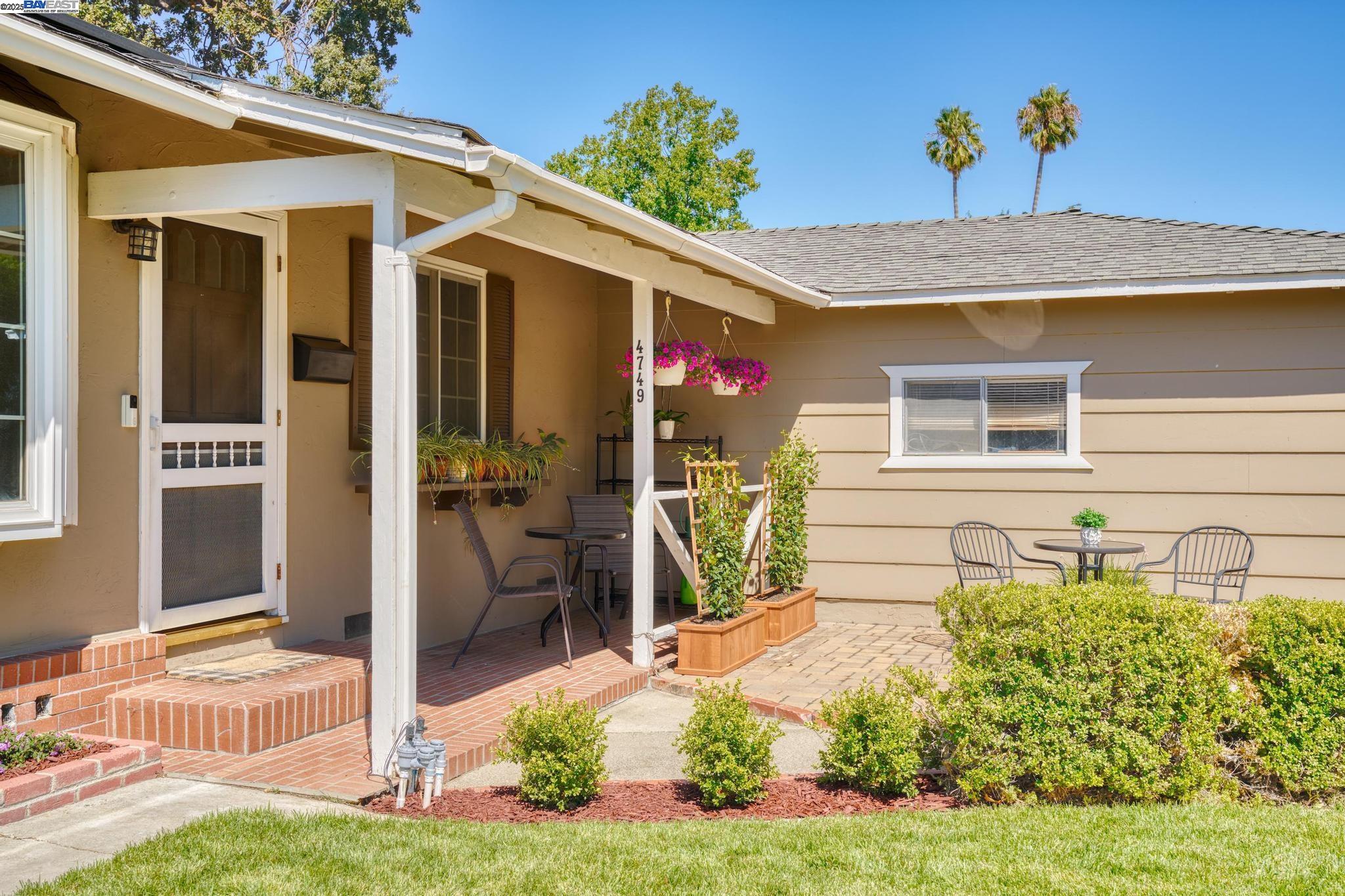 Detail Gallery Image 10 of 43 For 4749 Montreal Dr, San Jose,  CA 95130 - 4 Beds | 2 Baths