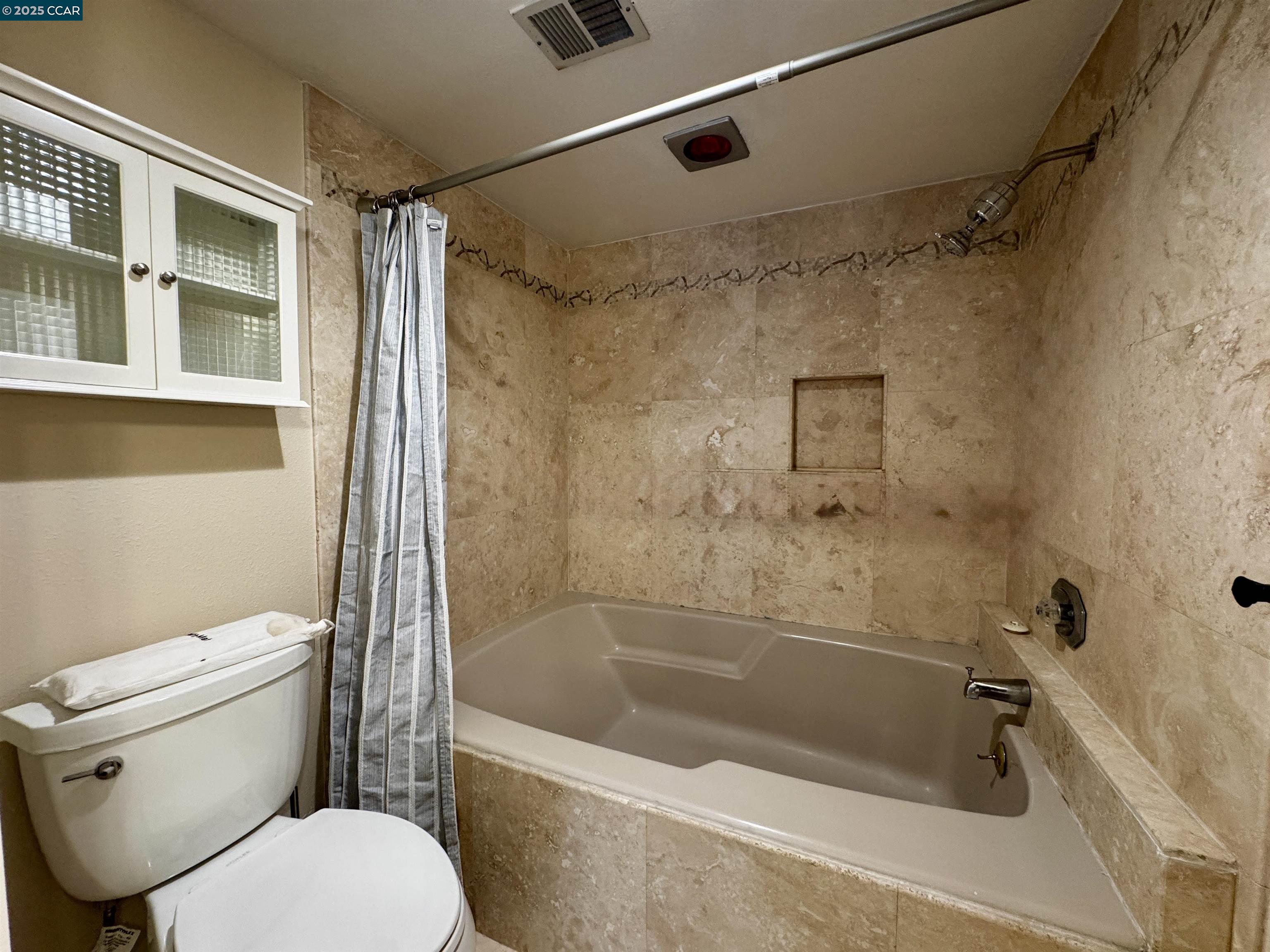 Photo #11: 41109292 Listing: Photo #11
