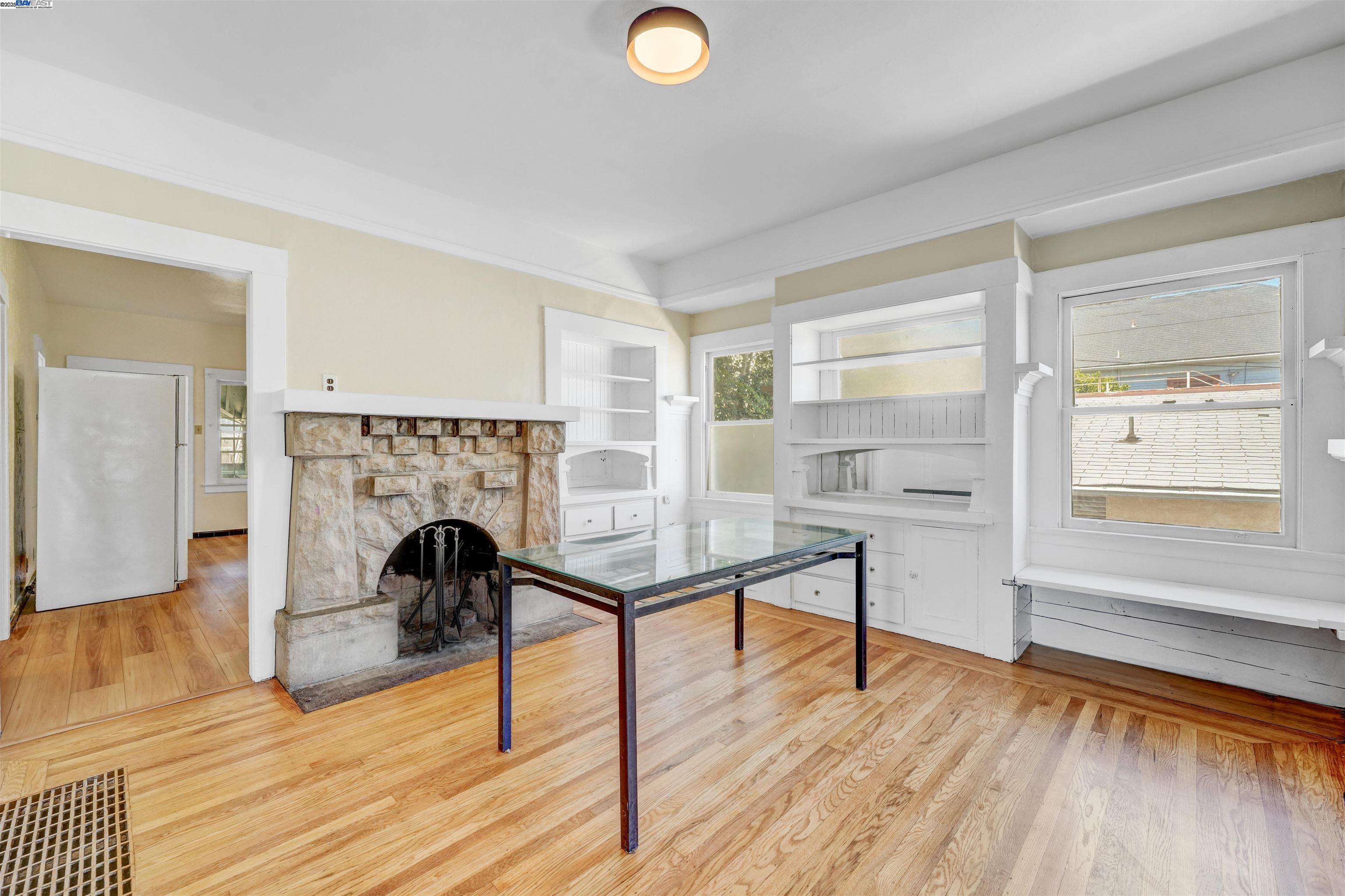 Detail Gallery Image 18 of 60 For 2713 Coolidge Ave, Oakland,  CA 94601 - 3 Beds | 1/1 Baths
