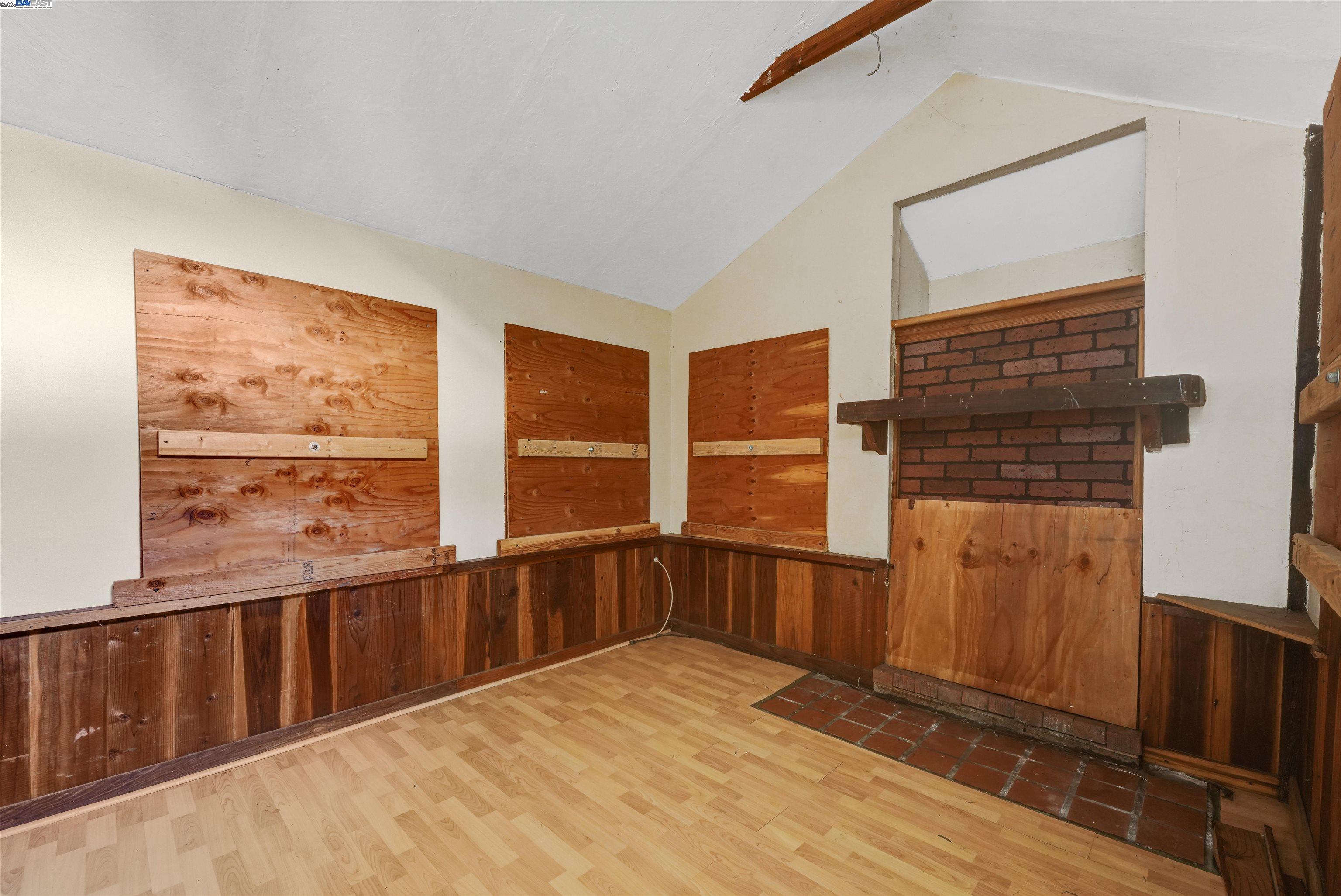 Detail Gallery Image 47 of 60 For 2713 Coolidge Ave, Oakland,  CA 94601 - 3 Beds | 1/1 Baths