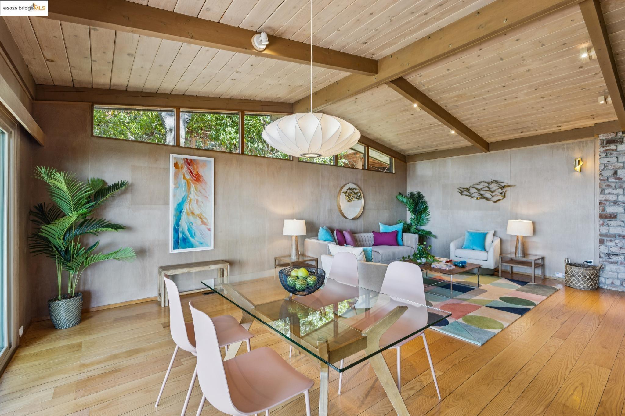 Detail Gallery Image 13 of 60 For 5 Maybeck Twin Dr, Berkeley,  CA 94708 - 3 Beds | 2 Baths