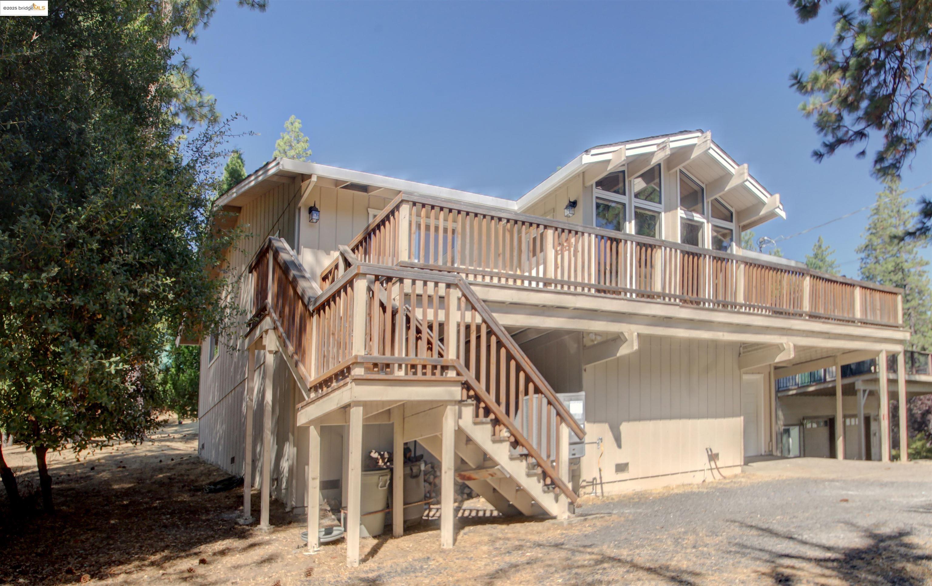 Detail Gallery Image 2 of 38 For 13150 Wells Fargo Dr, Groveland,  CA 95321 - 3 Beds | 2 Baths