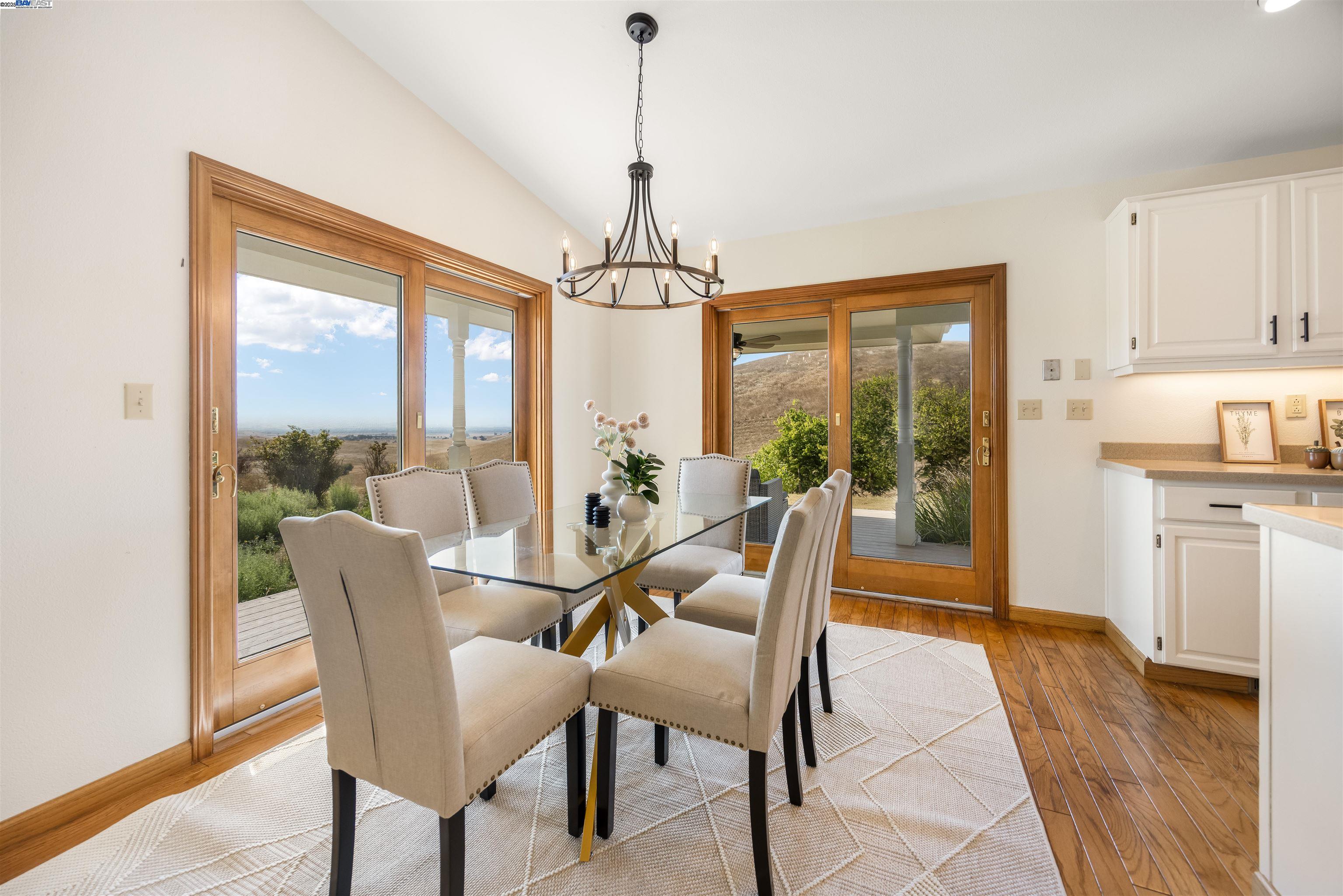 Detail Gallery Image 19 of 57 For 9050 Highland Rd, Livermore,  CA 94551 - 4 Beds | 2/1 Baths