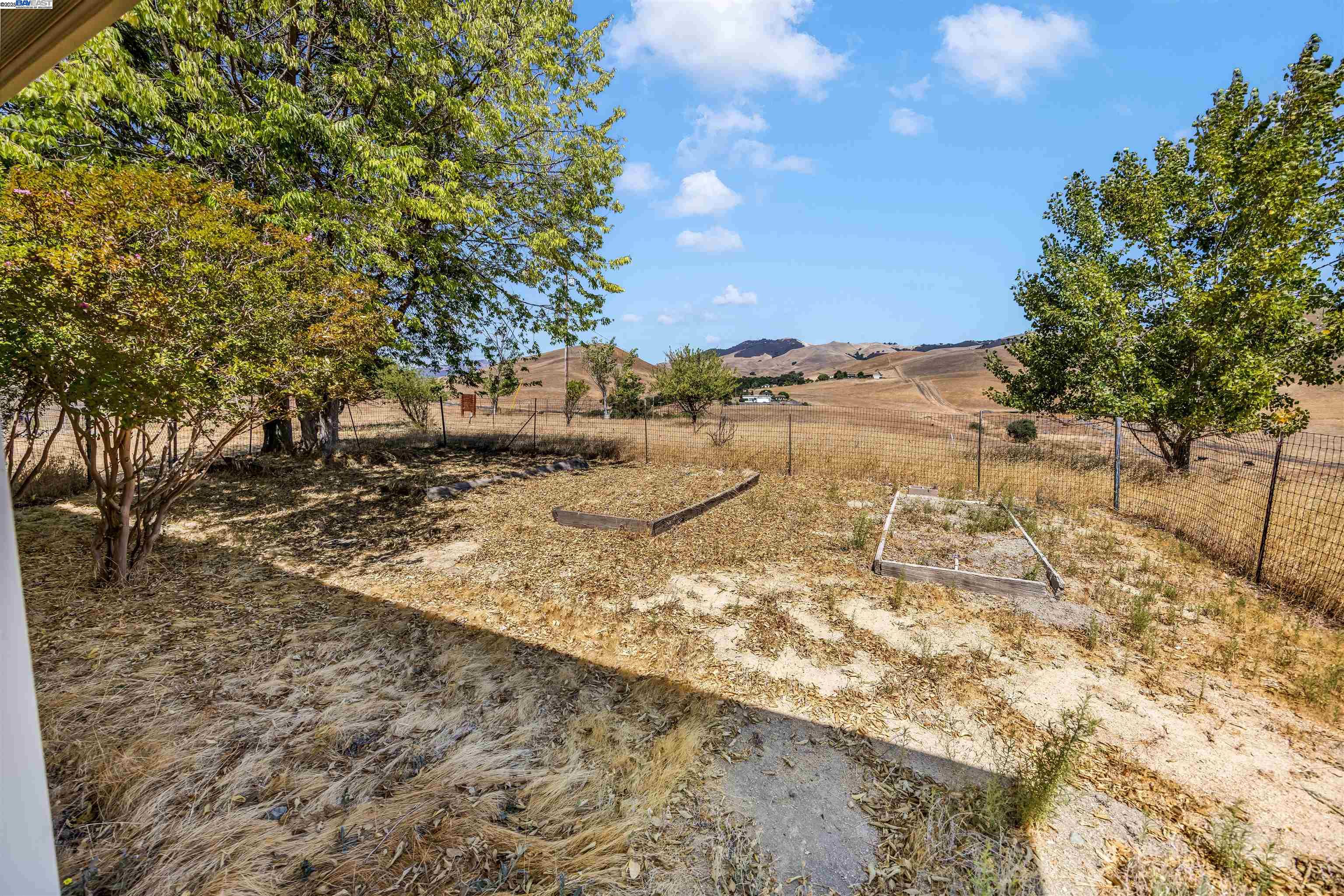 Detail Gallery Image 50 of 57 For 9050 Highland Rd, Livermore,  CA 94551 - 4 Beds | 2/1 Baths