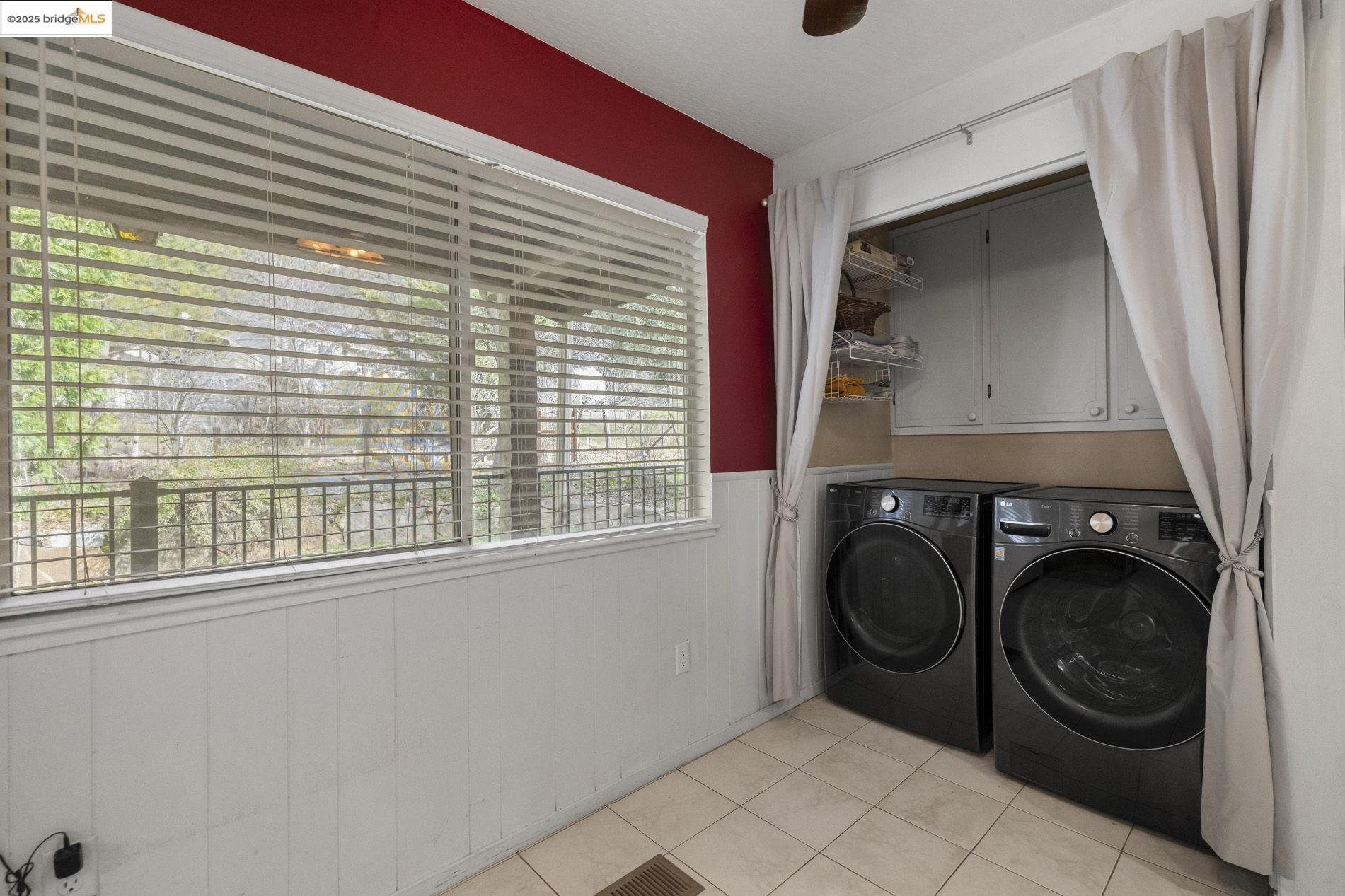 Detail Gallery Image 12 of 50 For 21550 Phoenix Lake Rd, Sonora,  CA 95370 - 4 Beds | 5 Baths