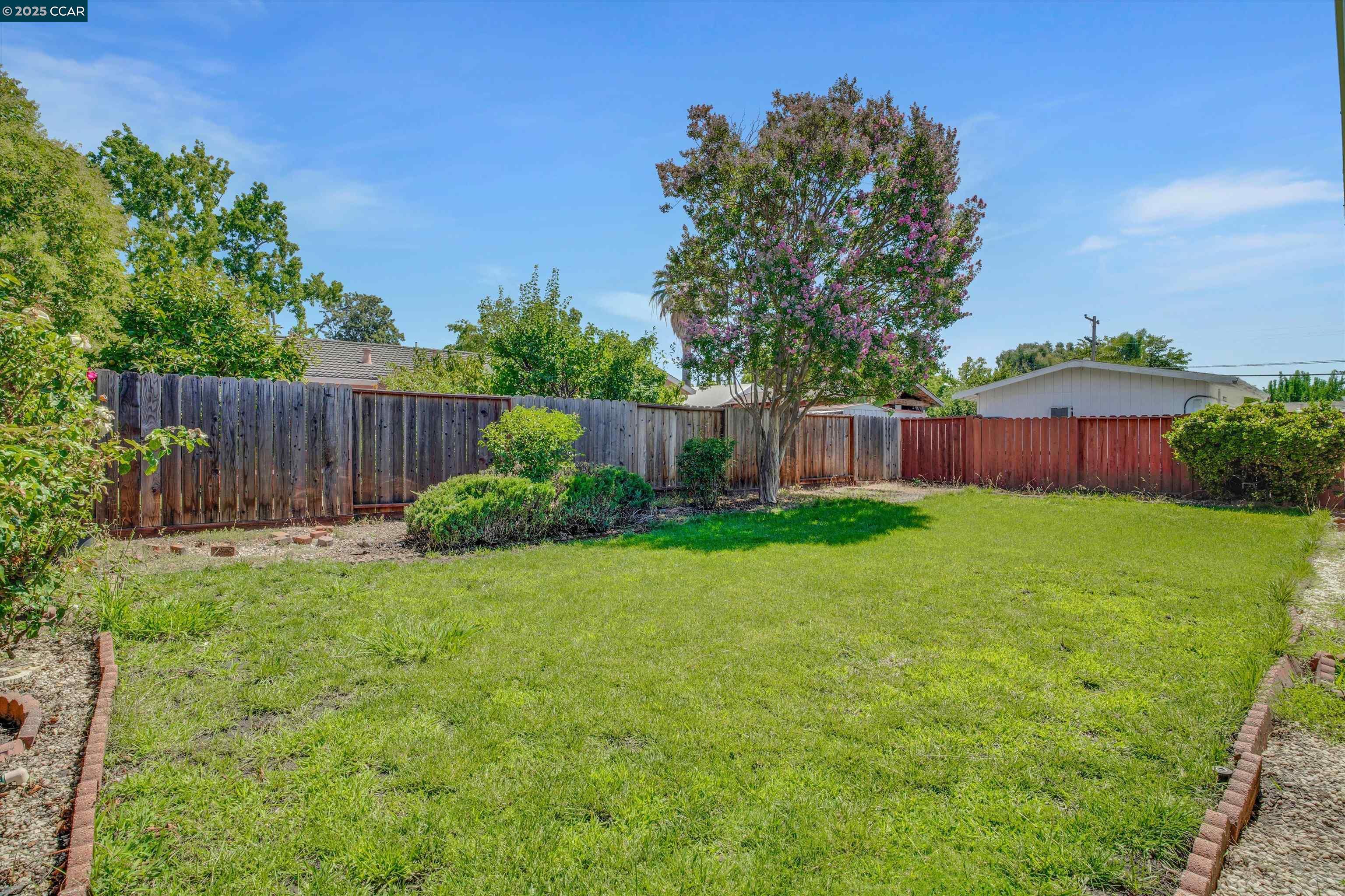 Detail Gallery Image 28 of 34 For 3455 Halifax Way, Concord,  CA 94520 - 3 Beds | 2/1 Baths