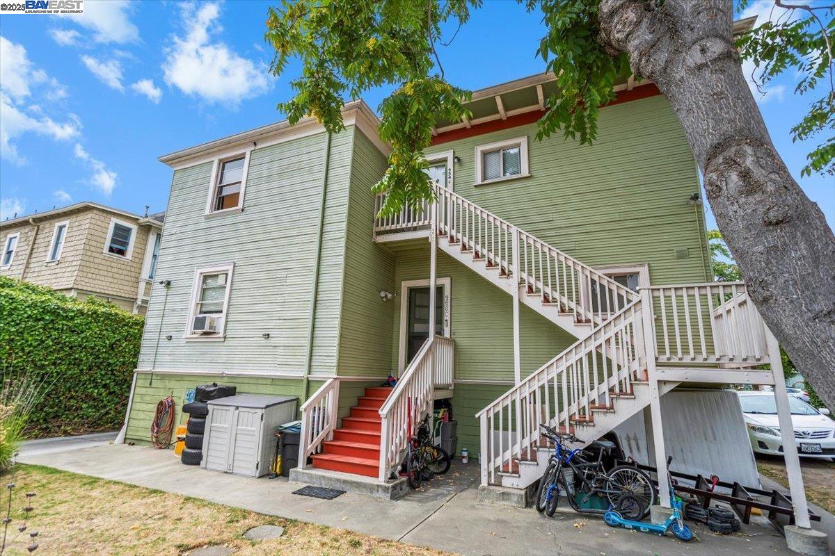 Detail Gallery Image 15 of 25 For 954 Park St, Alameda,  CA 94501 - – Beds | – Baths