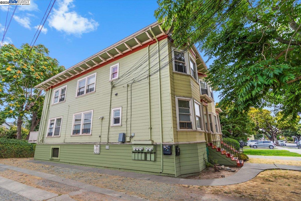 Detail Gallery Image 21 of 25 For 954 Park St, Alameda,  CA 94501 - – Beds | – Baths
