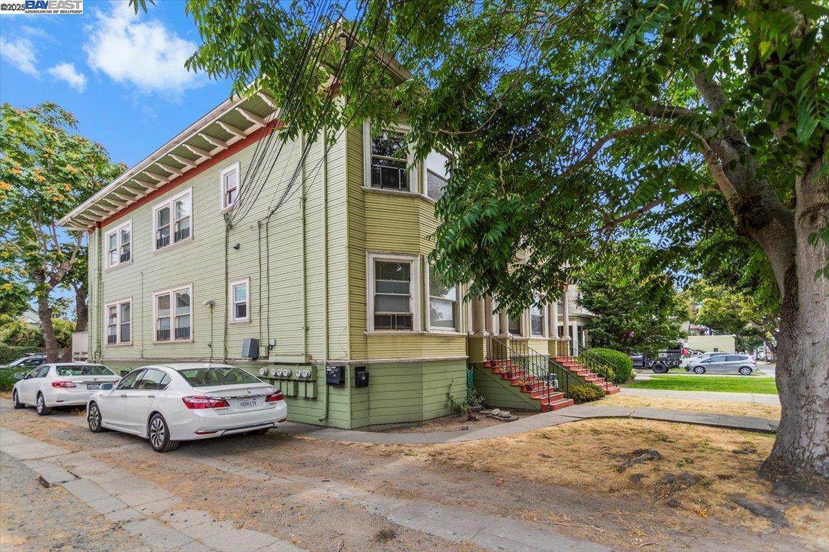 Detail Gallery Image 8 of 25 For 954 Park St, Alameda,  CA 94501 - – Beds | – Baths