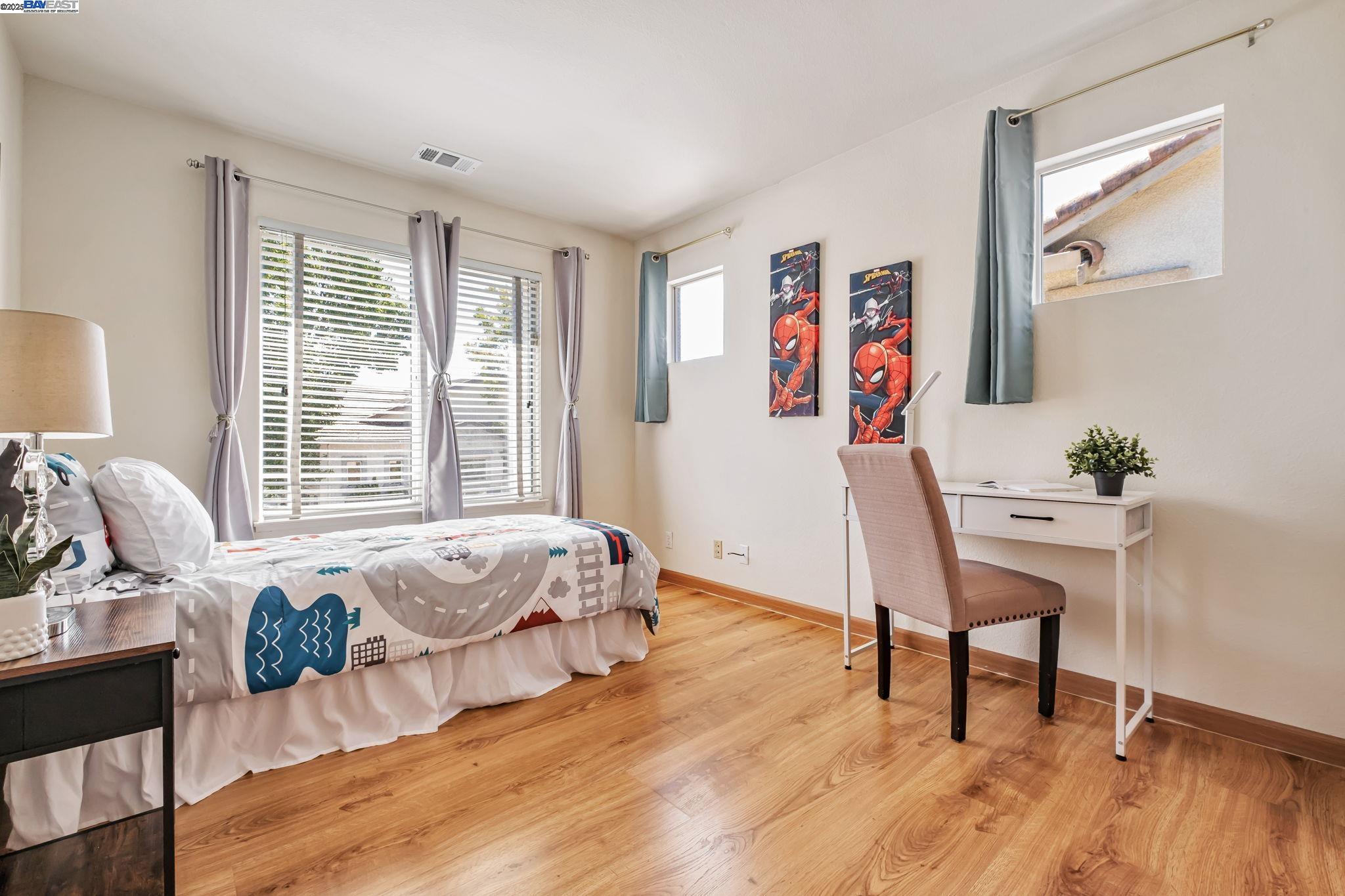 Detail Gallery Image 24 of 52 For 3840 Springfield Cmn, Fremont,  CA 94555 - 4 Beds | 2/1 Baths