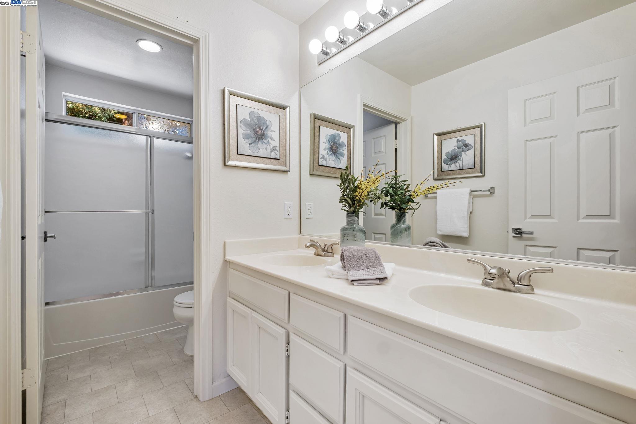 Detail Gallery Image 37 of 52 For 3840 Springfield Cmn, Fremont,  CA 94555 - 4 Beds | 2/1 Baths