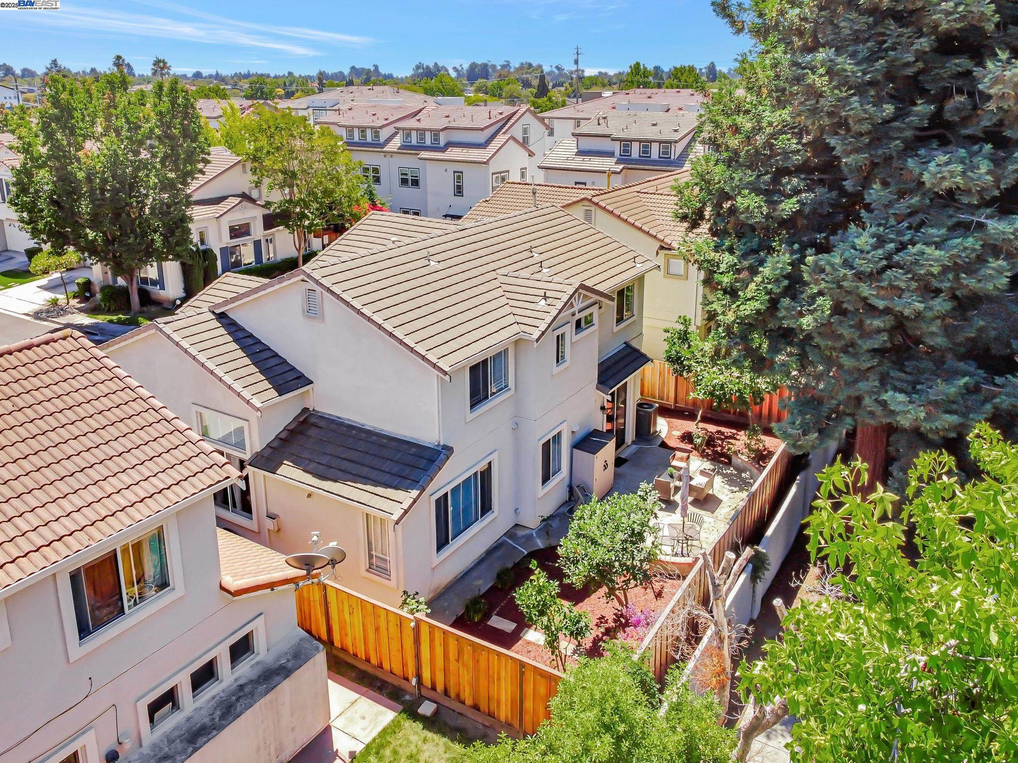 Detail Gallery Image 49 of 52 For 3840 Springfield Cmn, Fremont,  CA 94555 - 4 Beds | 2/1 Baths