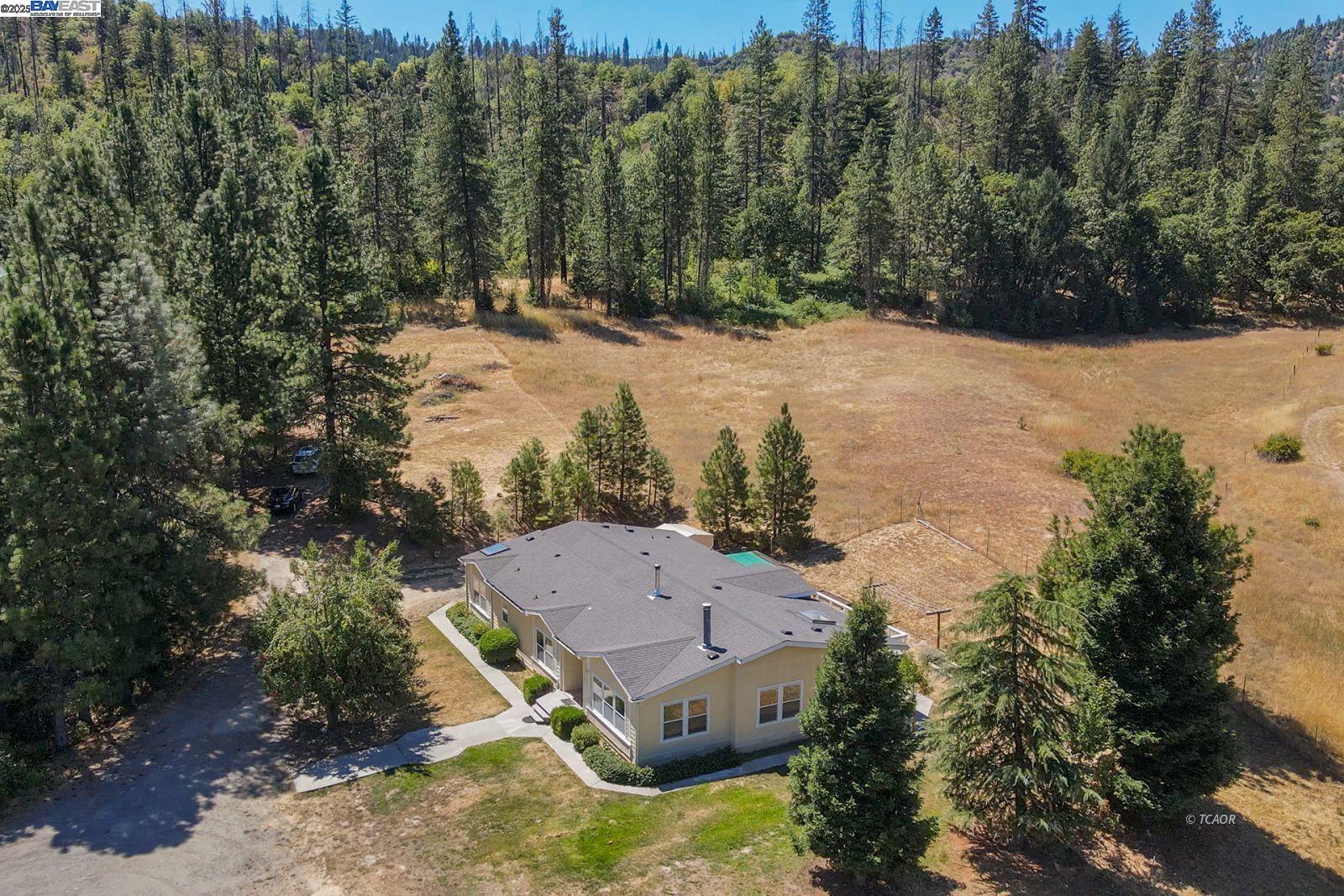 Detail Gallery Image 9 of 46 For 72 Alder Creek Rd, Lewiston,  CA 96052 - 4 Beds | 2 Baths