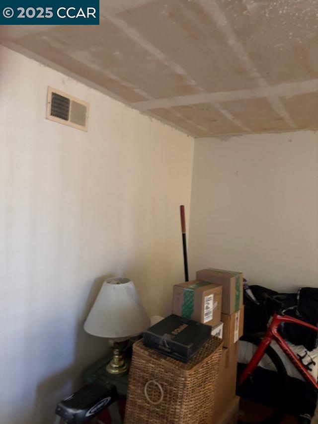 Detail Gallery Image 13 of 25 For 6332 Rockrose Dr, Newark,  CA 94560 - 3 Beds | 2 Baths