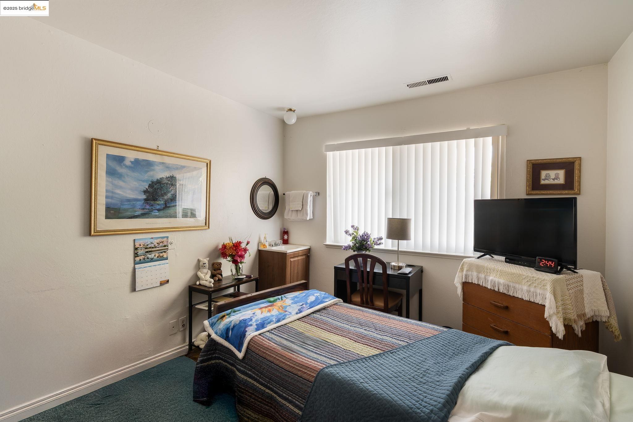Detail Gallery Image 25 of 50 For 18905 Standish Ave, Hayward,  CA 94541 - – Beds | – Baths