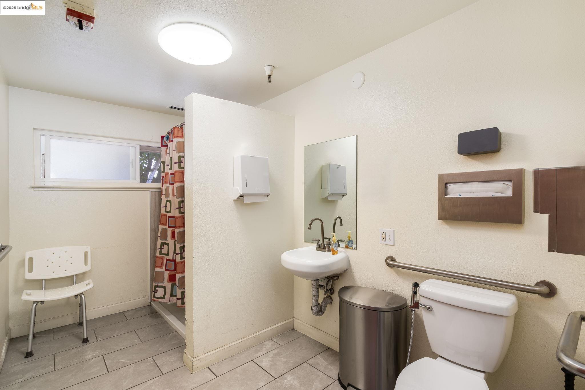 Detail Gallery Image 29 of 50 For 18905 Standish Ave, Hayward,  CA 94541 - – Beds | – Baths