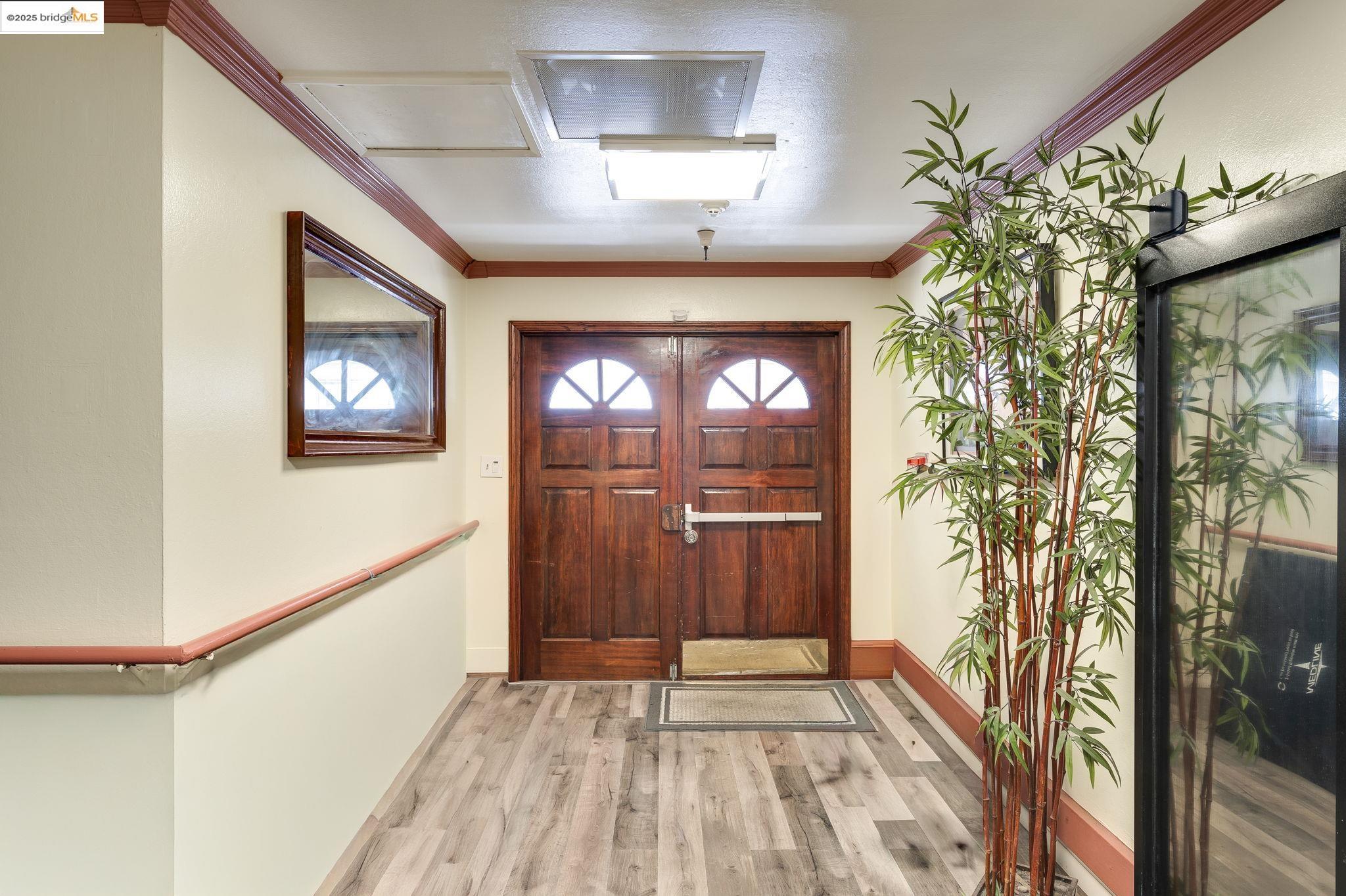 Detail Gallery Image 4 of 50 For 18905 Standish Ave, Hayward,  CA 94541 - – Beds | – Baths