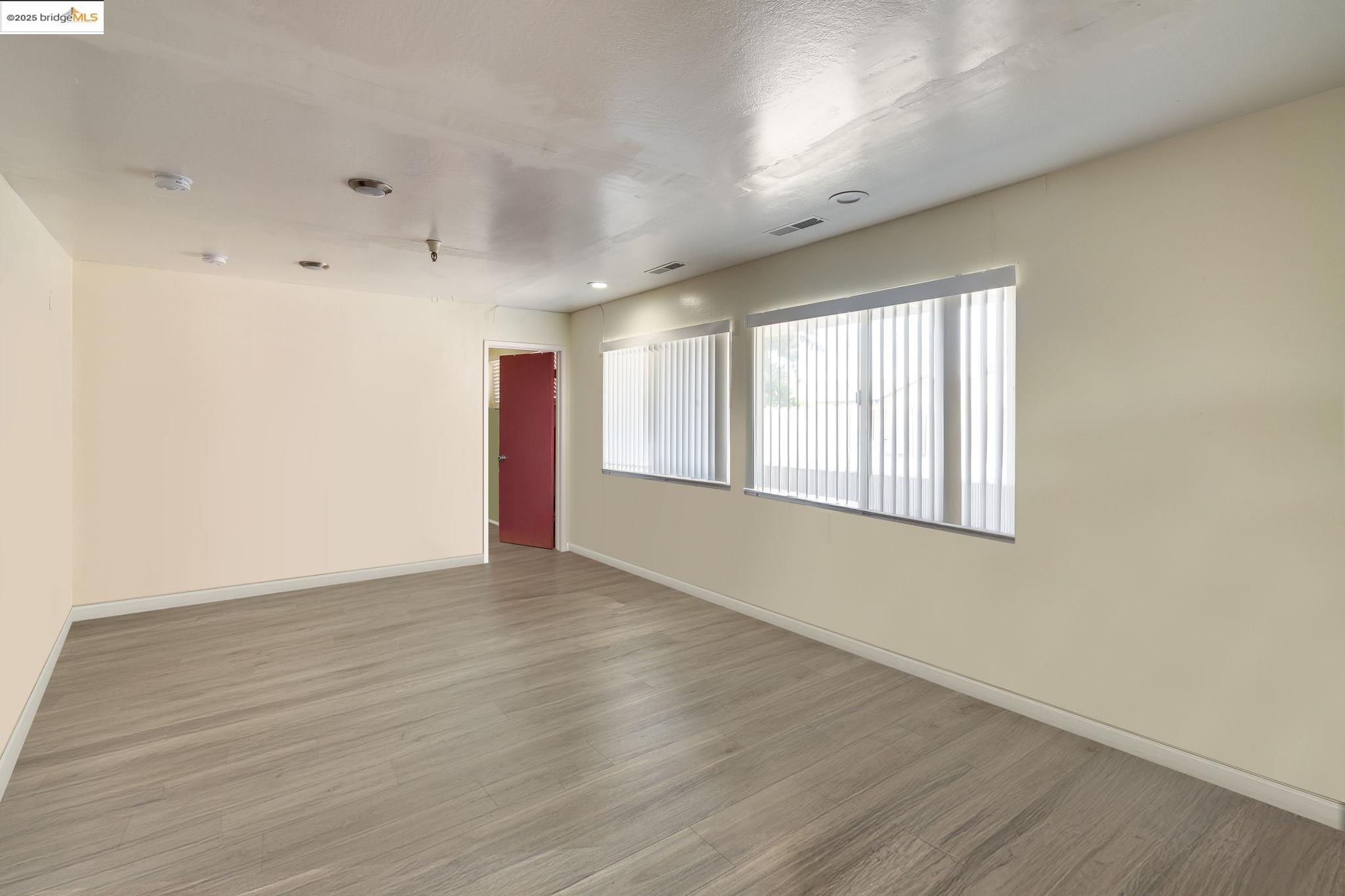 Detail Gallery Image 36 of 50 For 18905 Standish Ave, Hayward,  CA 94541 - – Beds | – Baths