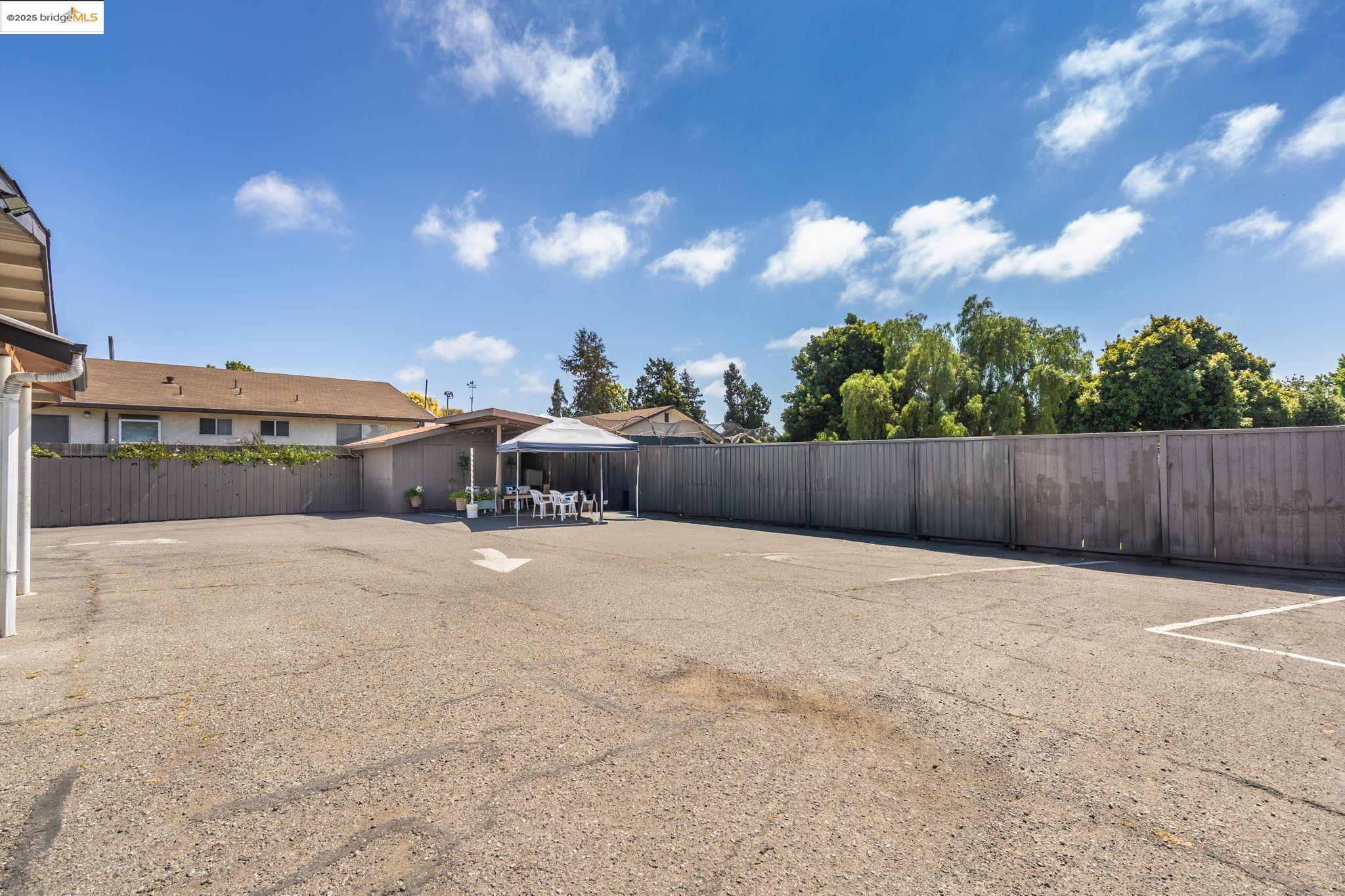 Detail Gallery Image 44 of 50 For 18905 Standish Ave, Hayward,  CA 94541 - – Beds | – Baths