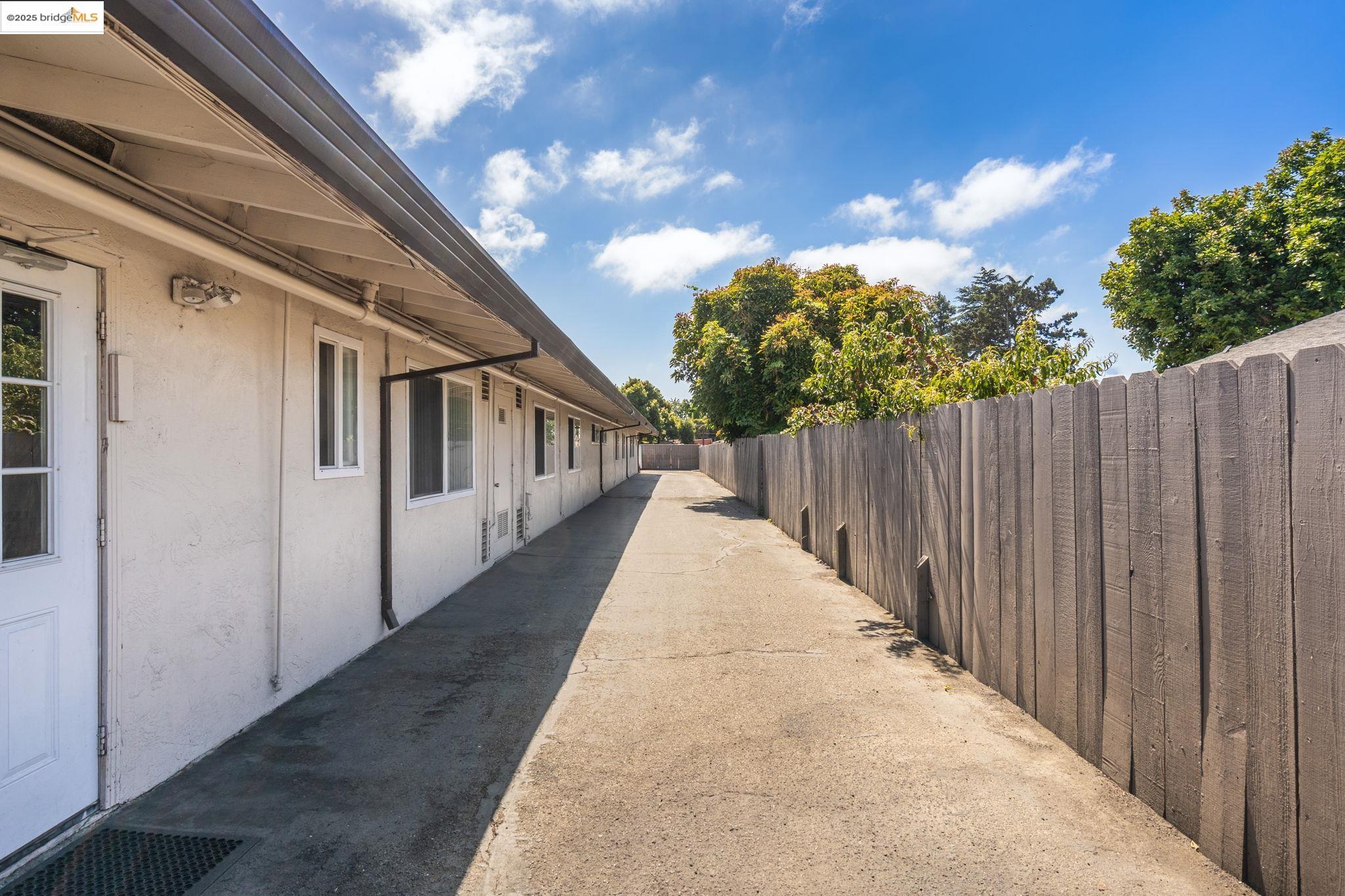 Detail Gallery Image 47 of 50 For 18905 Standish Ave, Hayward,  CA 94541 - – Beds | – Baths