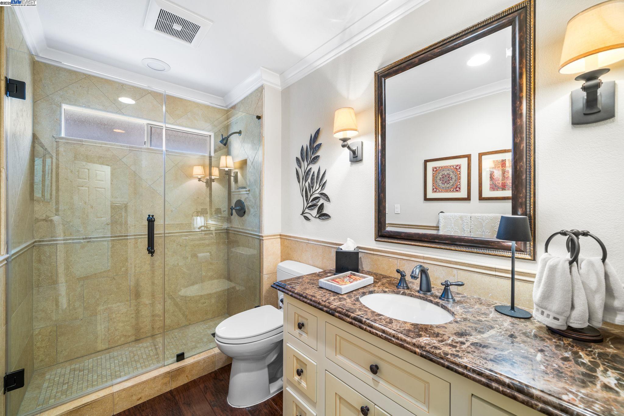 Detail Gallery Image 21 of 56 For 639 Canyon Crest Rd East, San Ramon,  CA 94582 - 4 Beds | 3 Baths