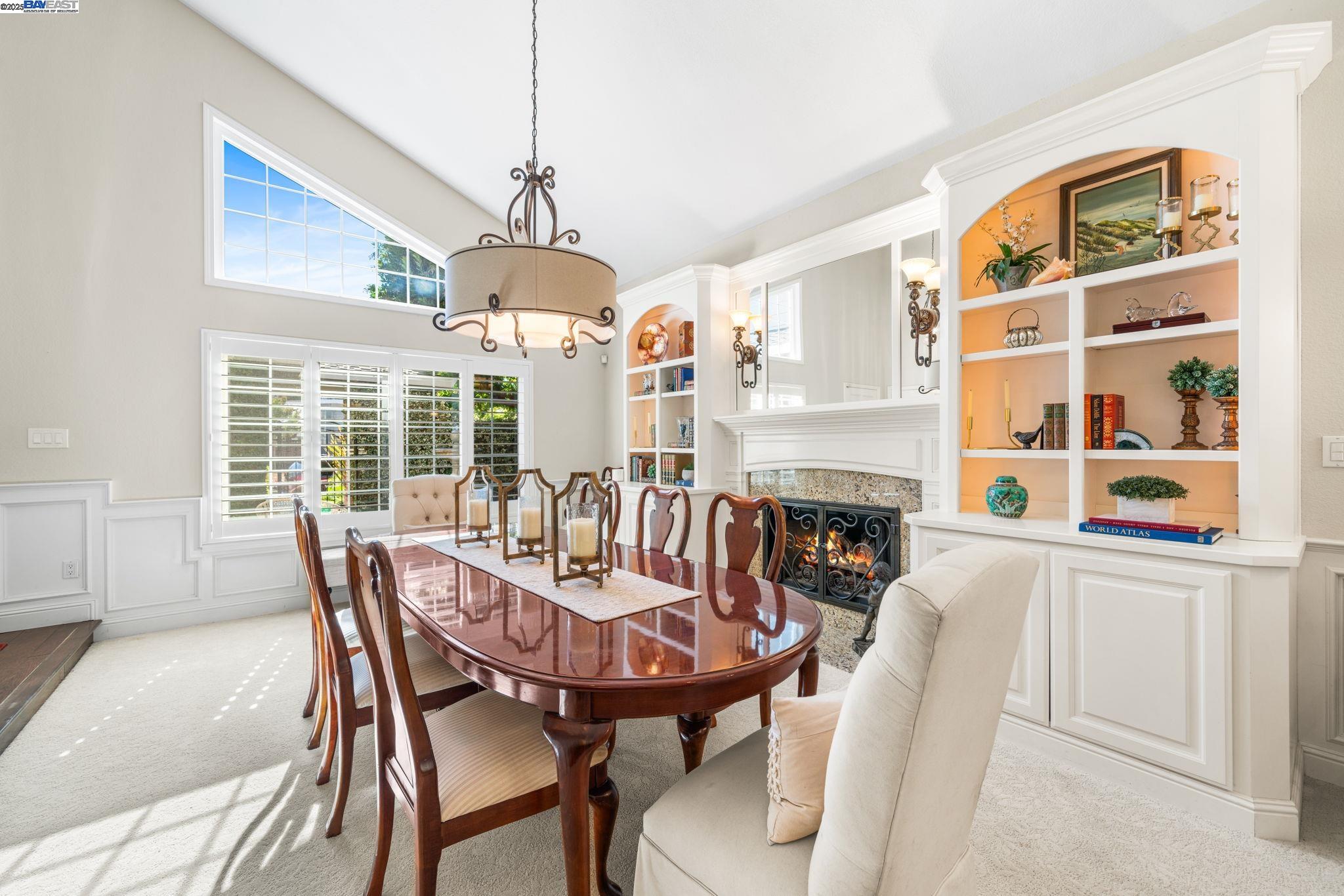 Detail Gallery Image 22 of 56 For 639 Canyon Crest Rd East, San Ramon,  CA 94582 - 4 Beds | 3 Baths