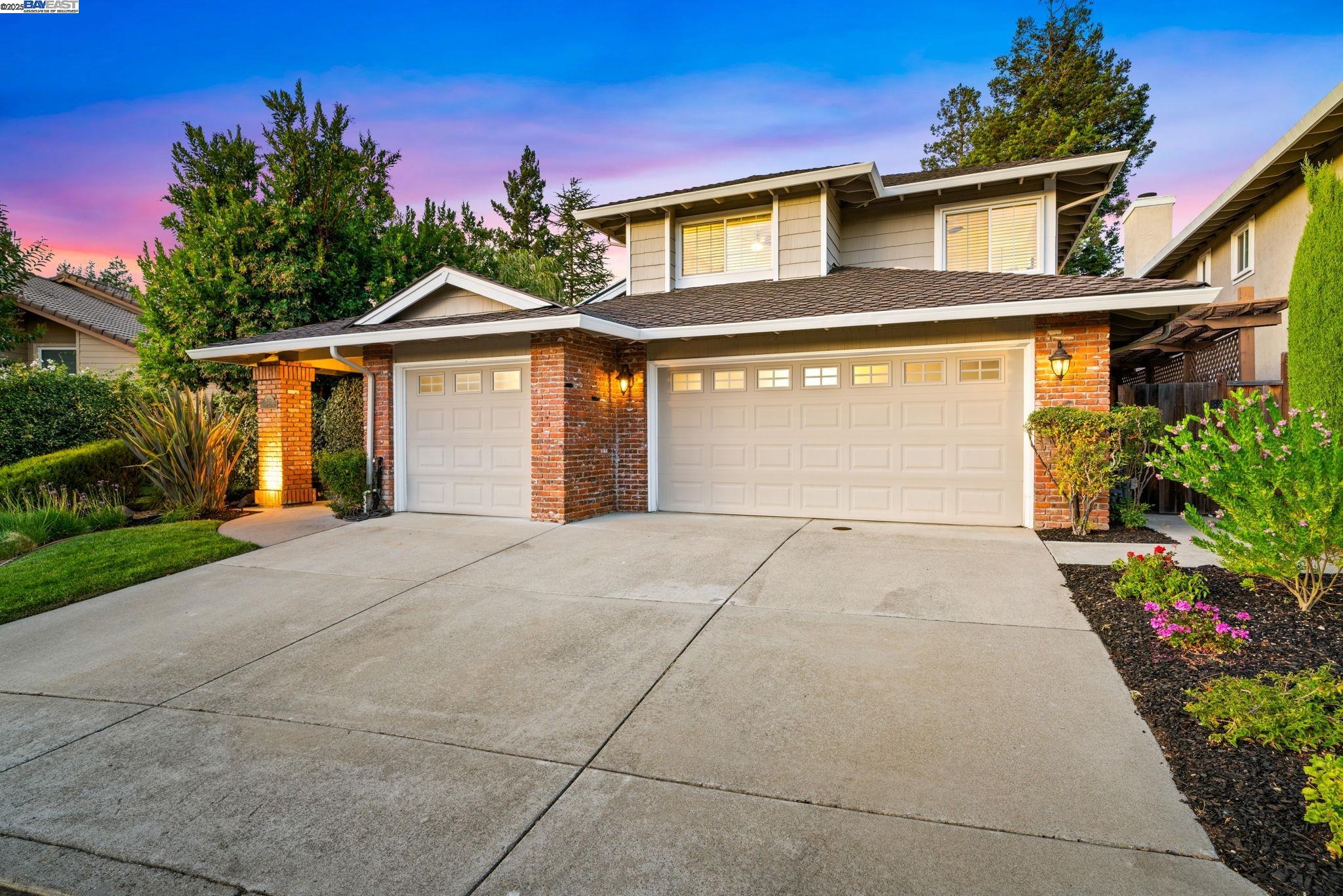 Detail Gallery Image 51 of 56 For 639 Canyon Crest Rd East, San Ramon,  CA 94582 - 4 Beds | 3 Baths