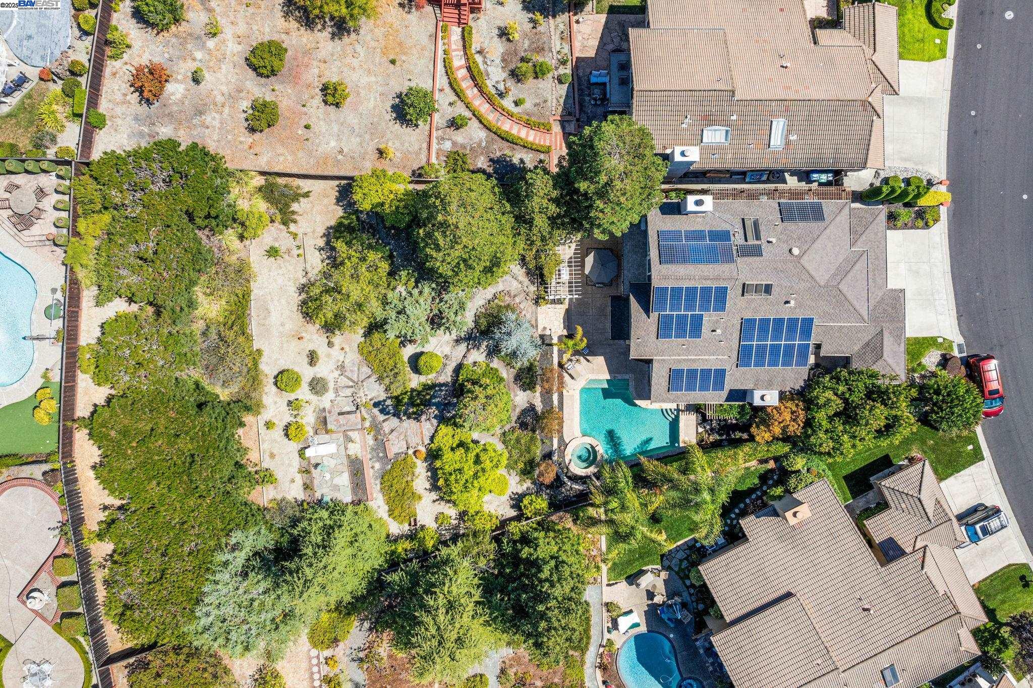Detail Gallery Image 55 of 56 For 639 Canyon Crest Rd East, San Ramon,  CA 94582 - 4 Beds | 3 Baths