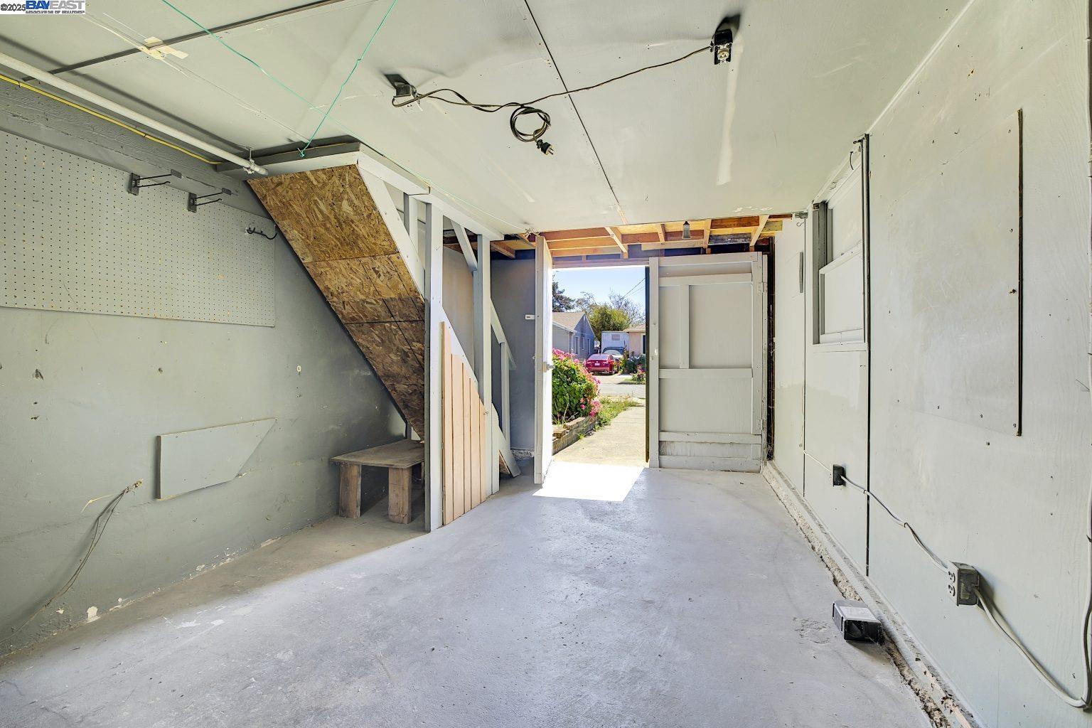 Detail Gallery Image 23 of 31 For 514 Cascade Rd, San Leandro,  CA 94577 - 2 Beds | 1 Baths