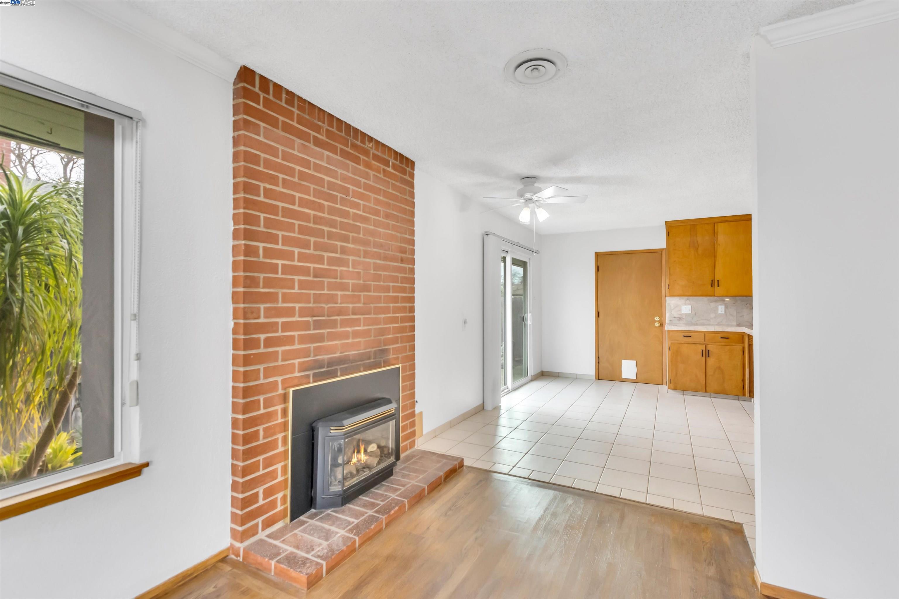 Detail Gallery Image 13 of 59 For 3546 Cody Way, Sacramento,  CA 95864 - – Beds | – Baths