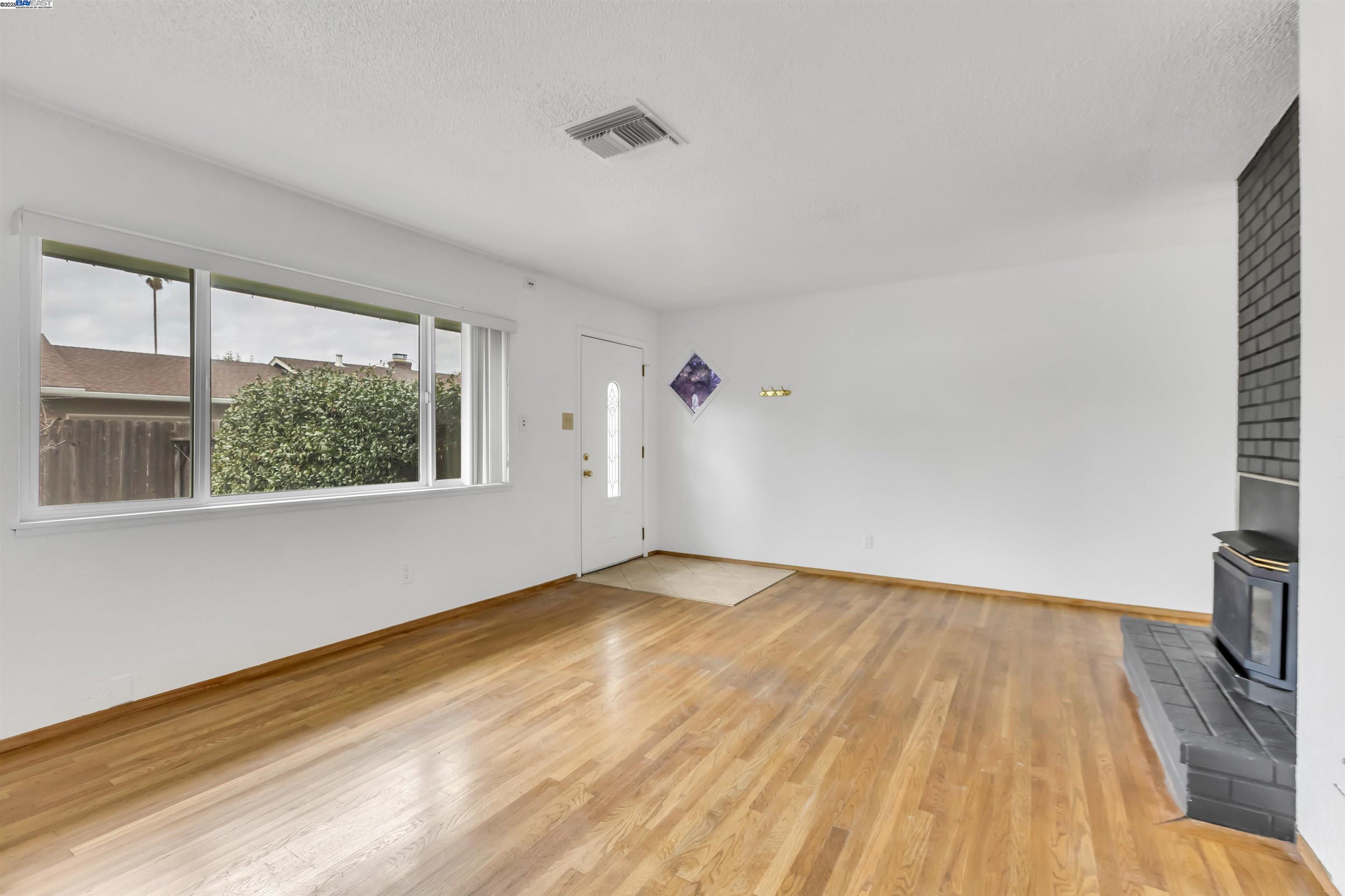 Detail Gallery Image 35 of 59 For 3546 Cody Way, Sacramento,  CA 95864 - – Beds | – Baths