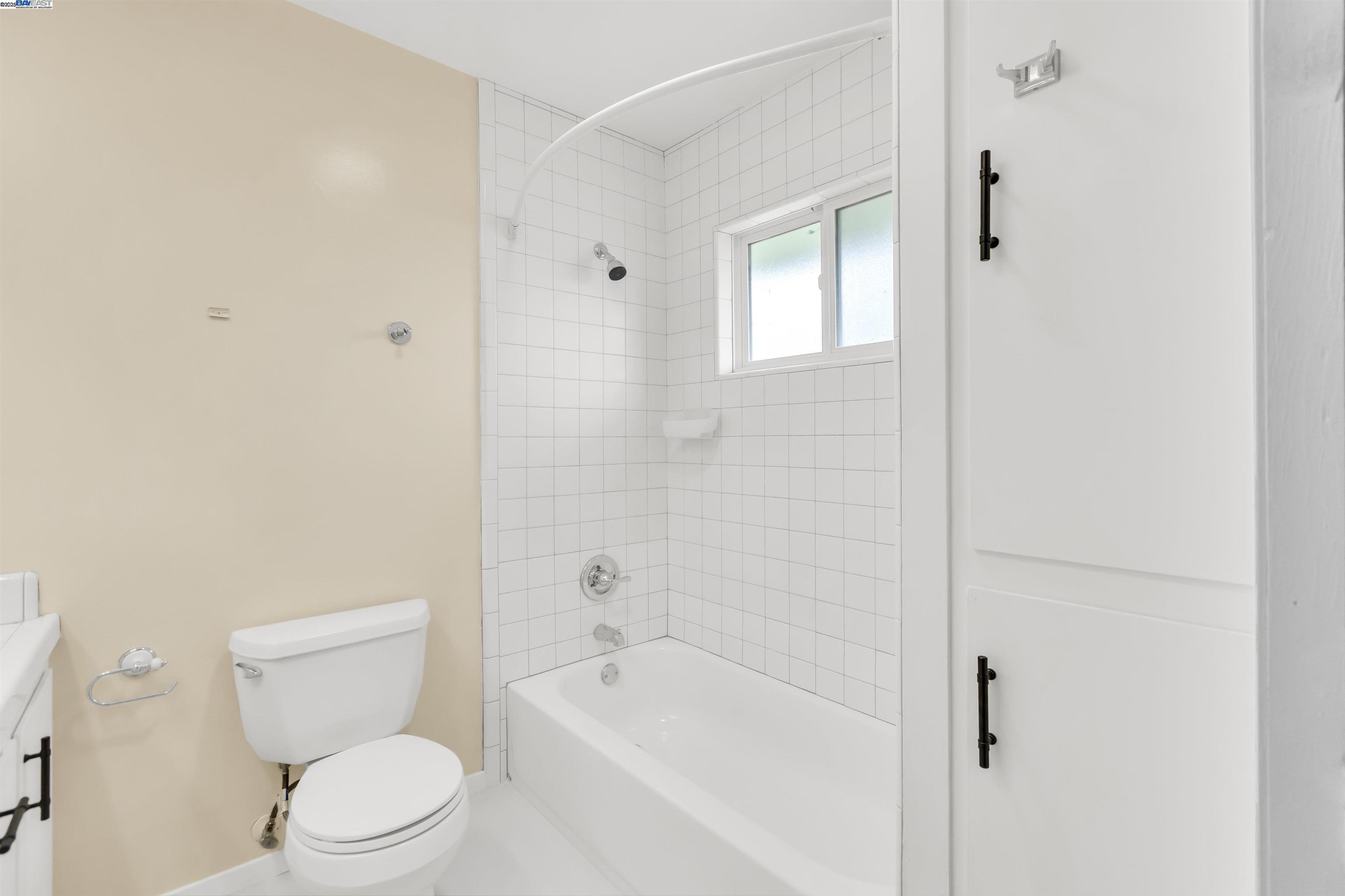 Detail Gallery Image 46 of 59 For 3546 Cody Way, Sacramento,  CA 95864 - – Beds | – Baths