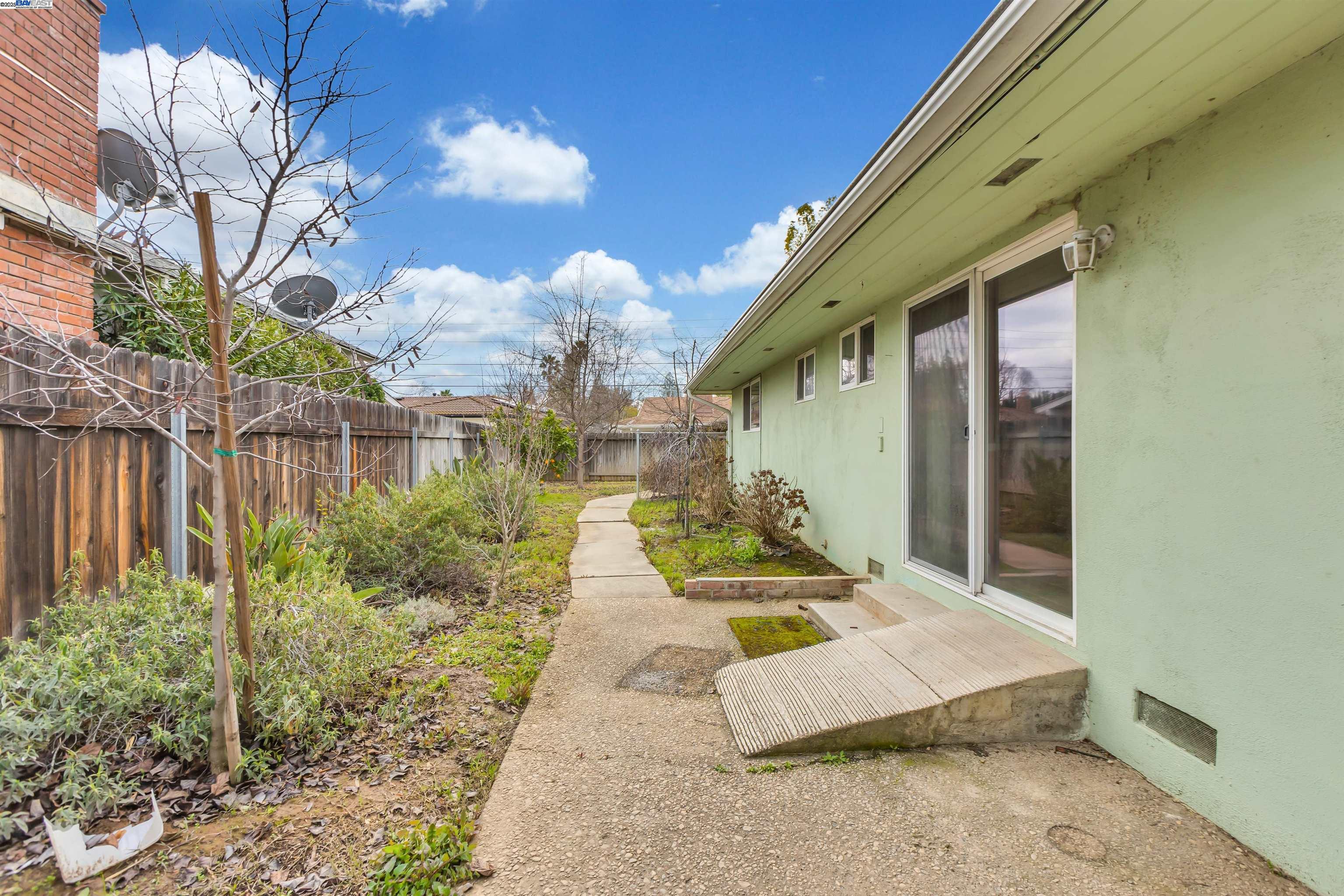 Detail Gallery Image 48 of 59 For 3546 Cody Way, Sacramento,  CA 95864 - – Beds | – Baths