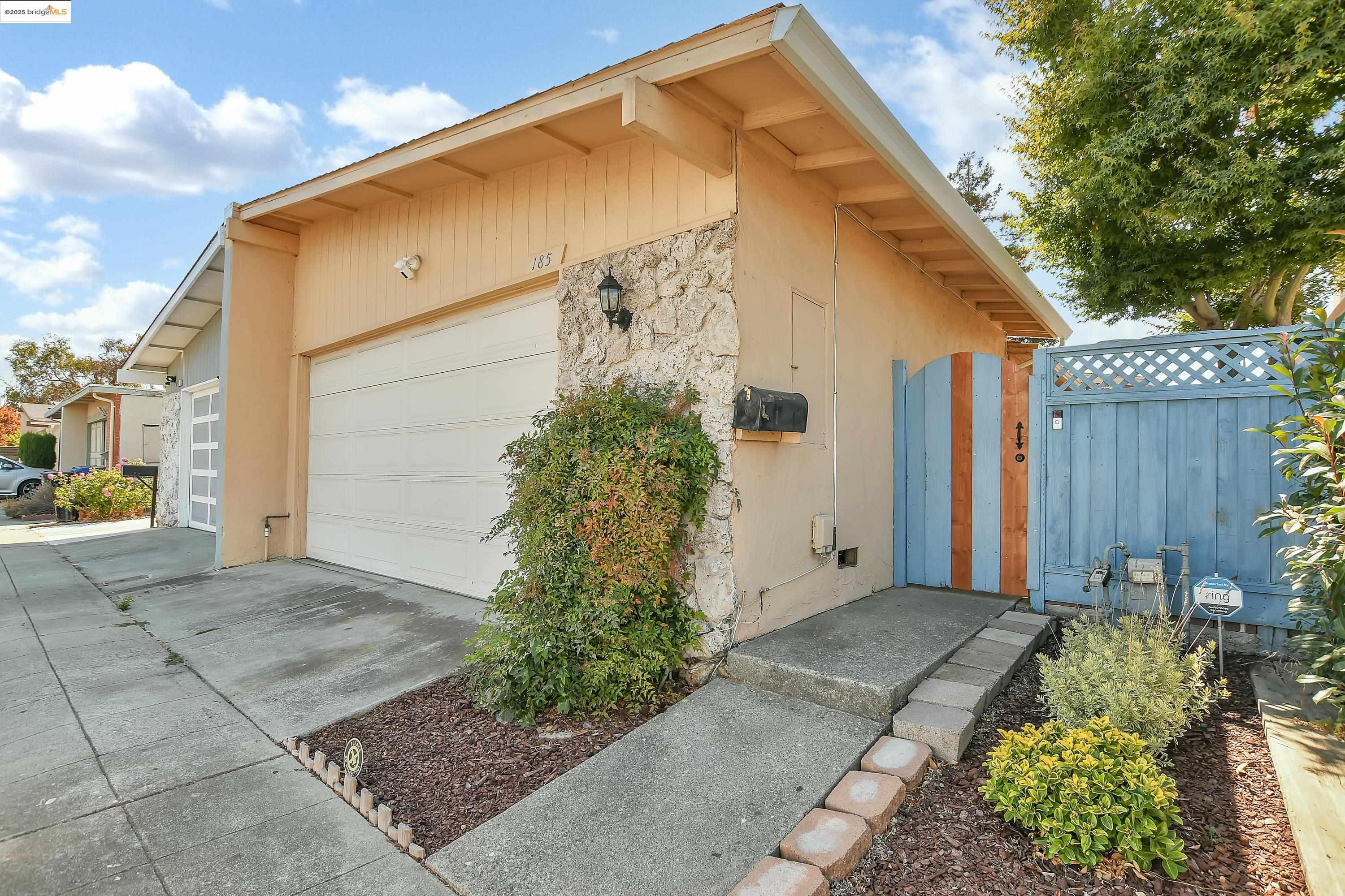 Detail Gallery Image 12 of 33 For 185 Evening Star Ct, Milpitas,  CA 95035 - 3 Beds | 2 Baths