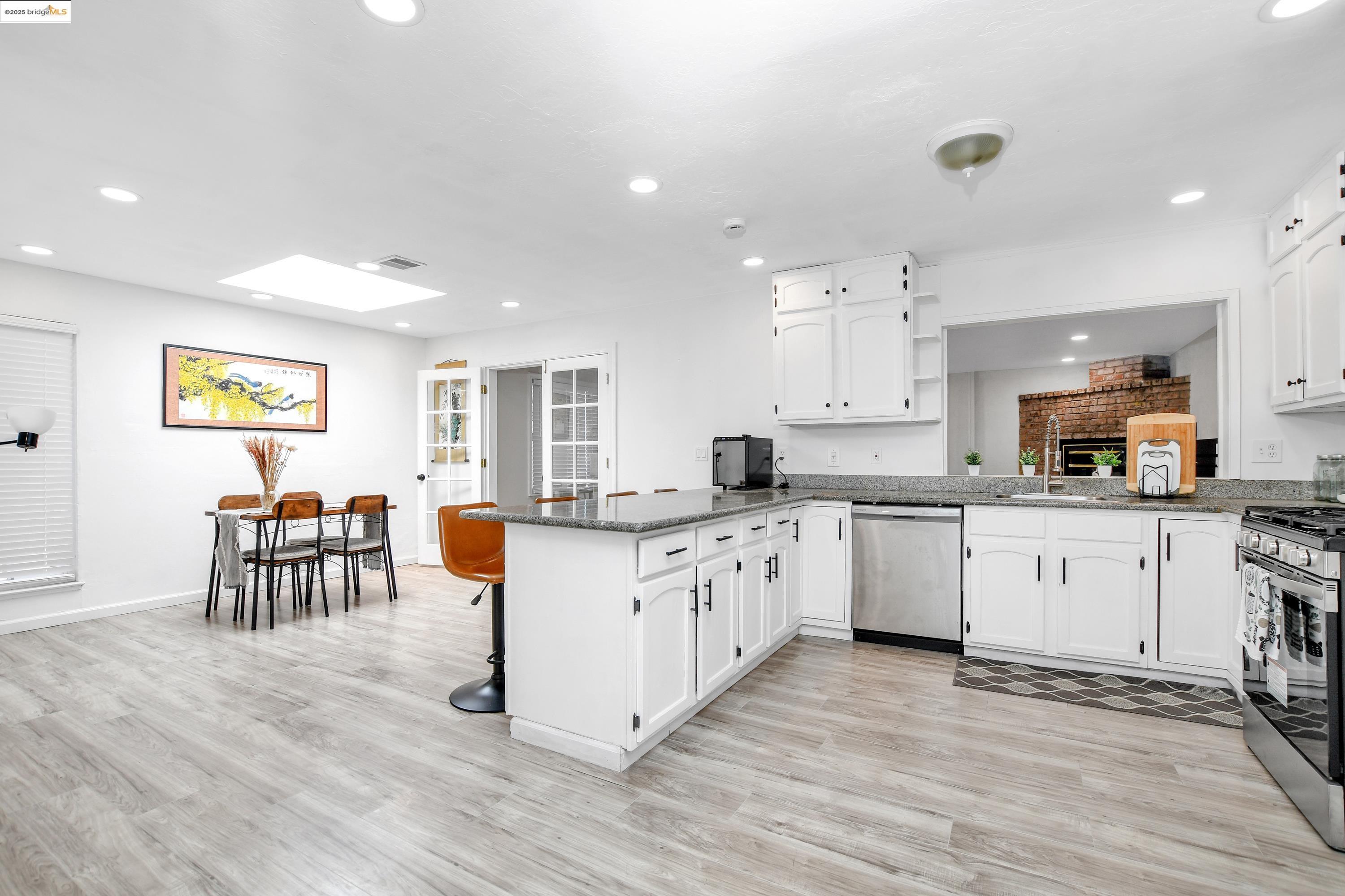 Detail Gallery Image 21 of 33 For 185 Evening Star Ct, Milpitas,  CA 95035 - 3 Beds | 2 Baths