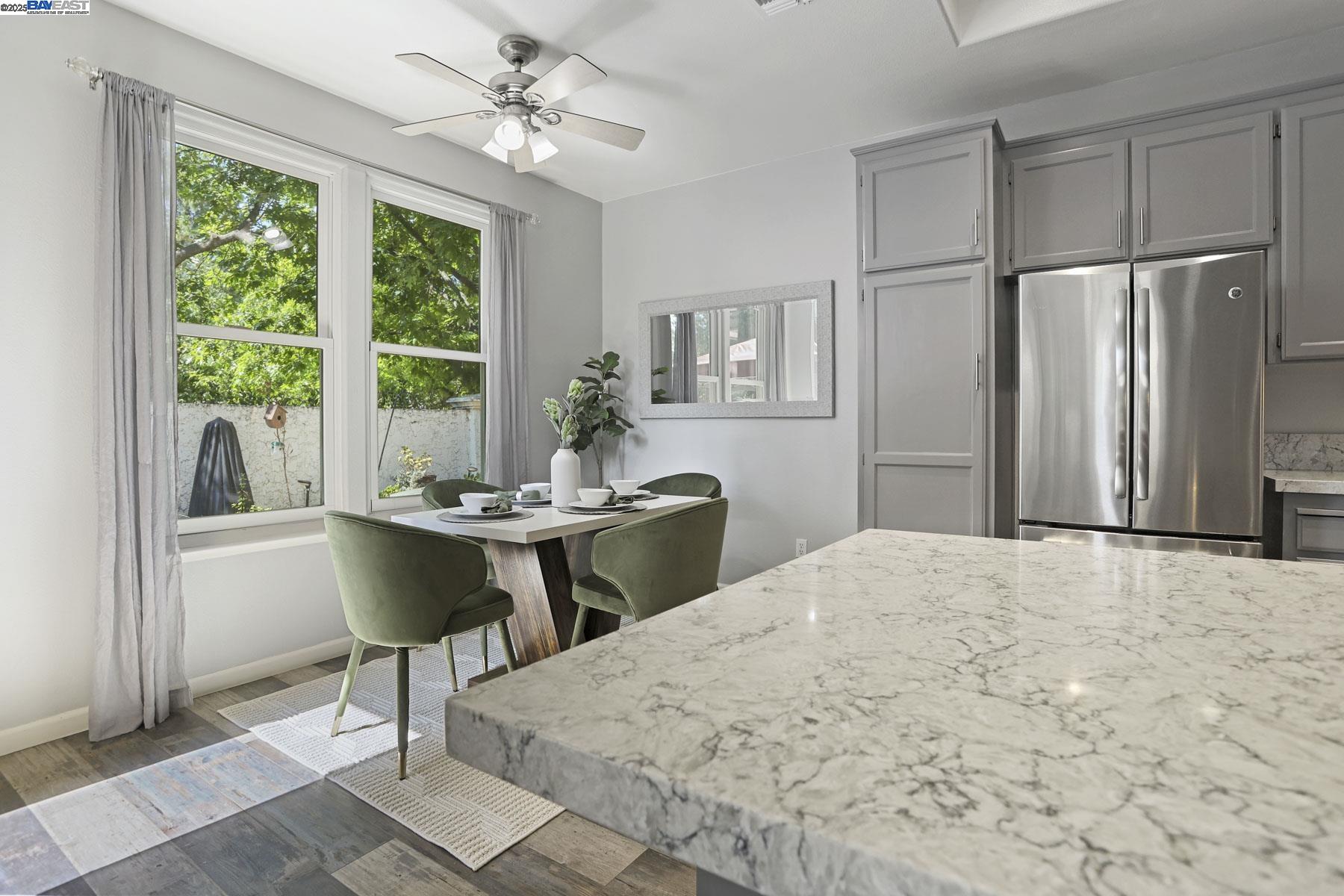 Detail Gallery Image 16 of 39 For 5244 Armani Ct, Pleasanton,  CA 94588 - 3 Beds | 2/1 Baths