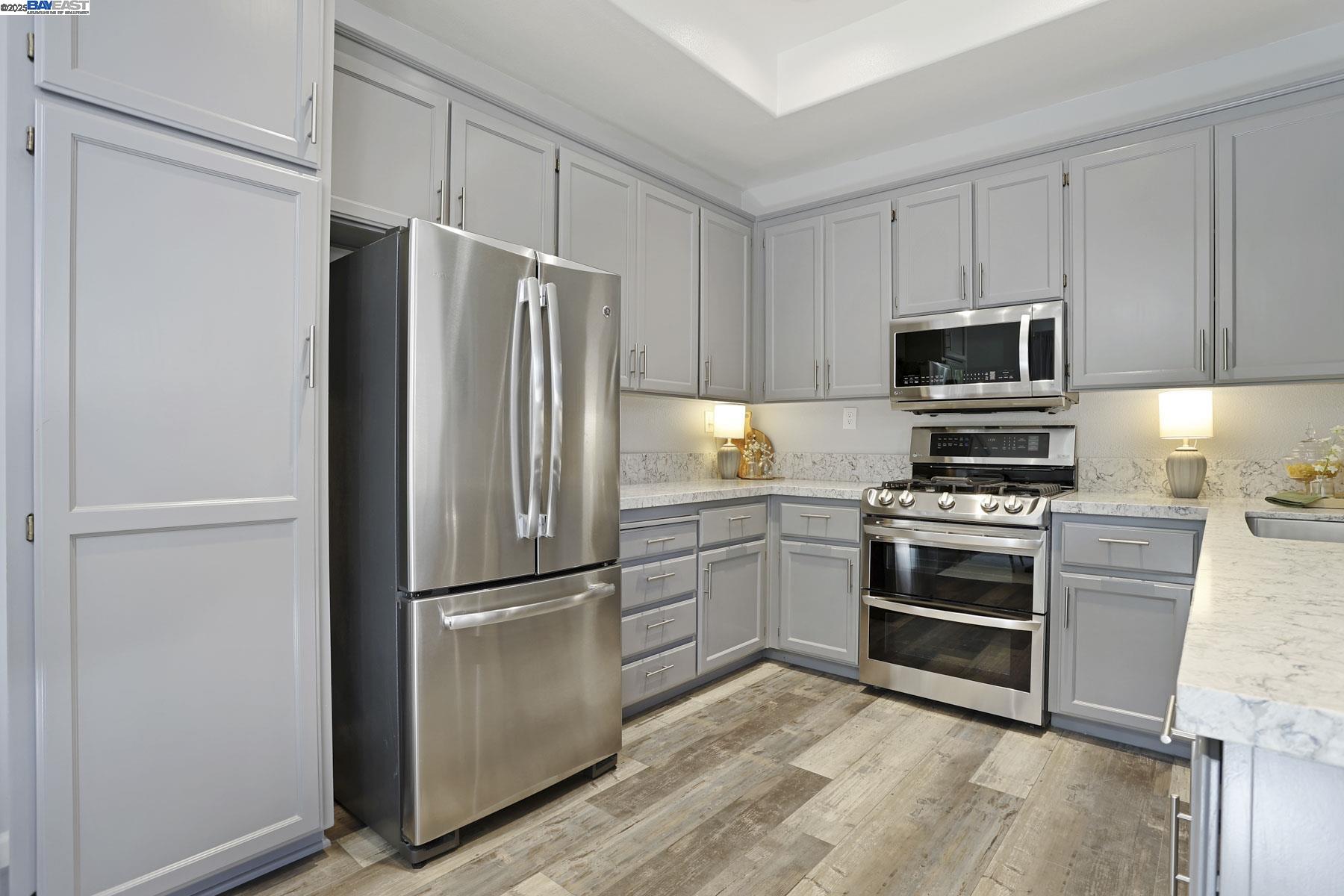 Detail Gallery Image 20 of 39 For 5244 Armani Ct, Pleasanton,  CA 94588 - 3 Beds | 2/1 Baths