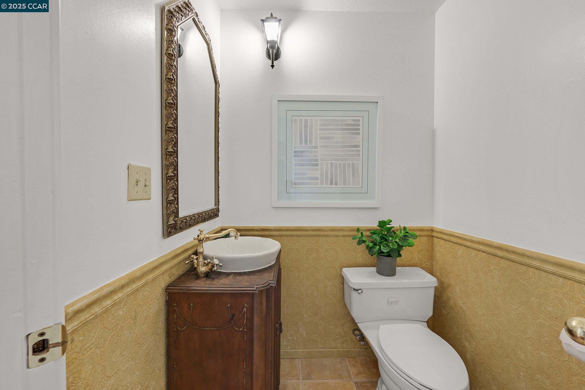 Detail Gallery Image 12 of 51 For 422 Sutton Cir, Danville,  CA 94506 - 4 Beds | 2/1 Baths