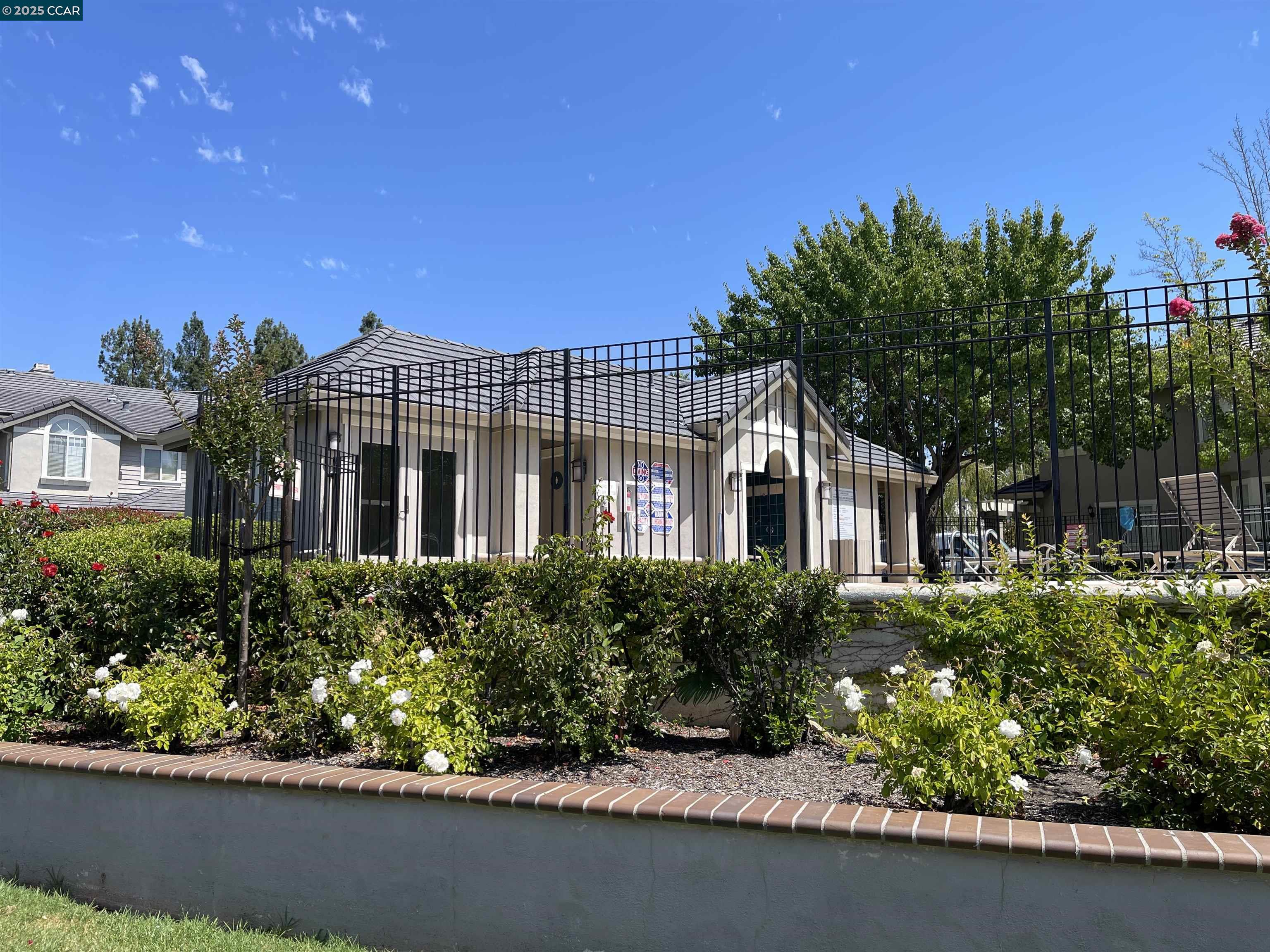 Photo #22: 41109331 Listing: Photo #22